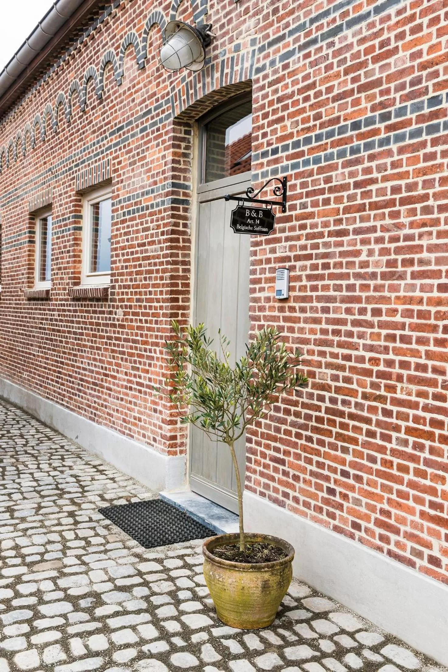 Facade/entrance in B&B Art.14