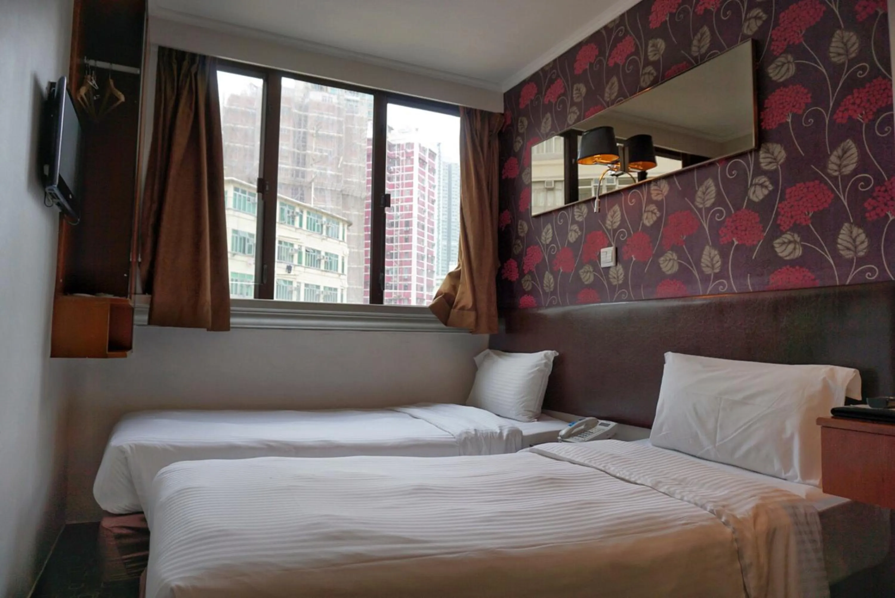 Bed in Lander Hotel Prince Edward