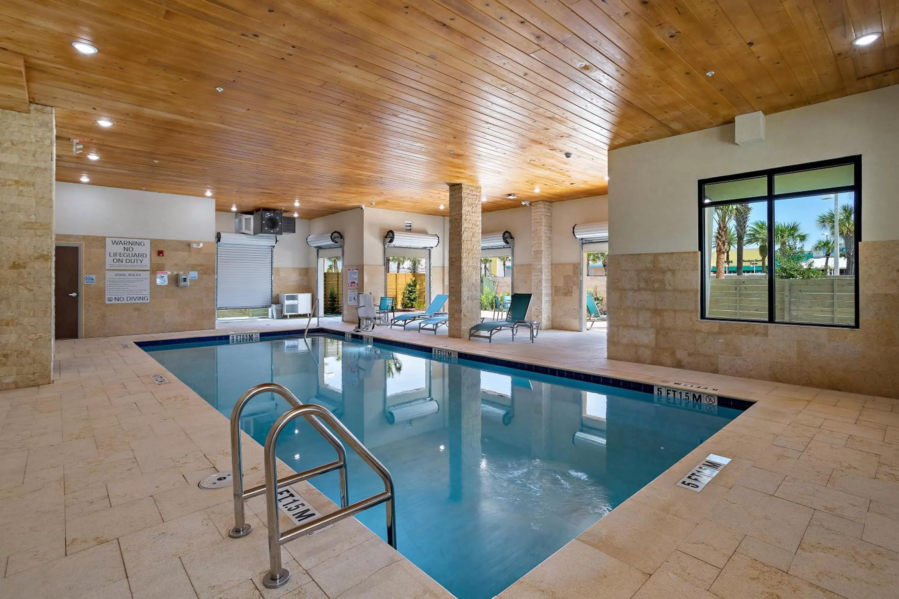 Swimming pool in Holiday Inn Express St. Augustine - Vilano Beach by IHG
