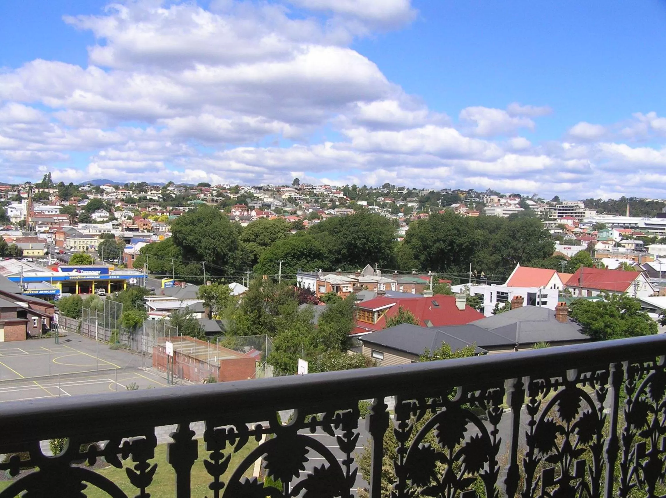 City view in Auldington Hotel