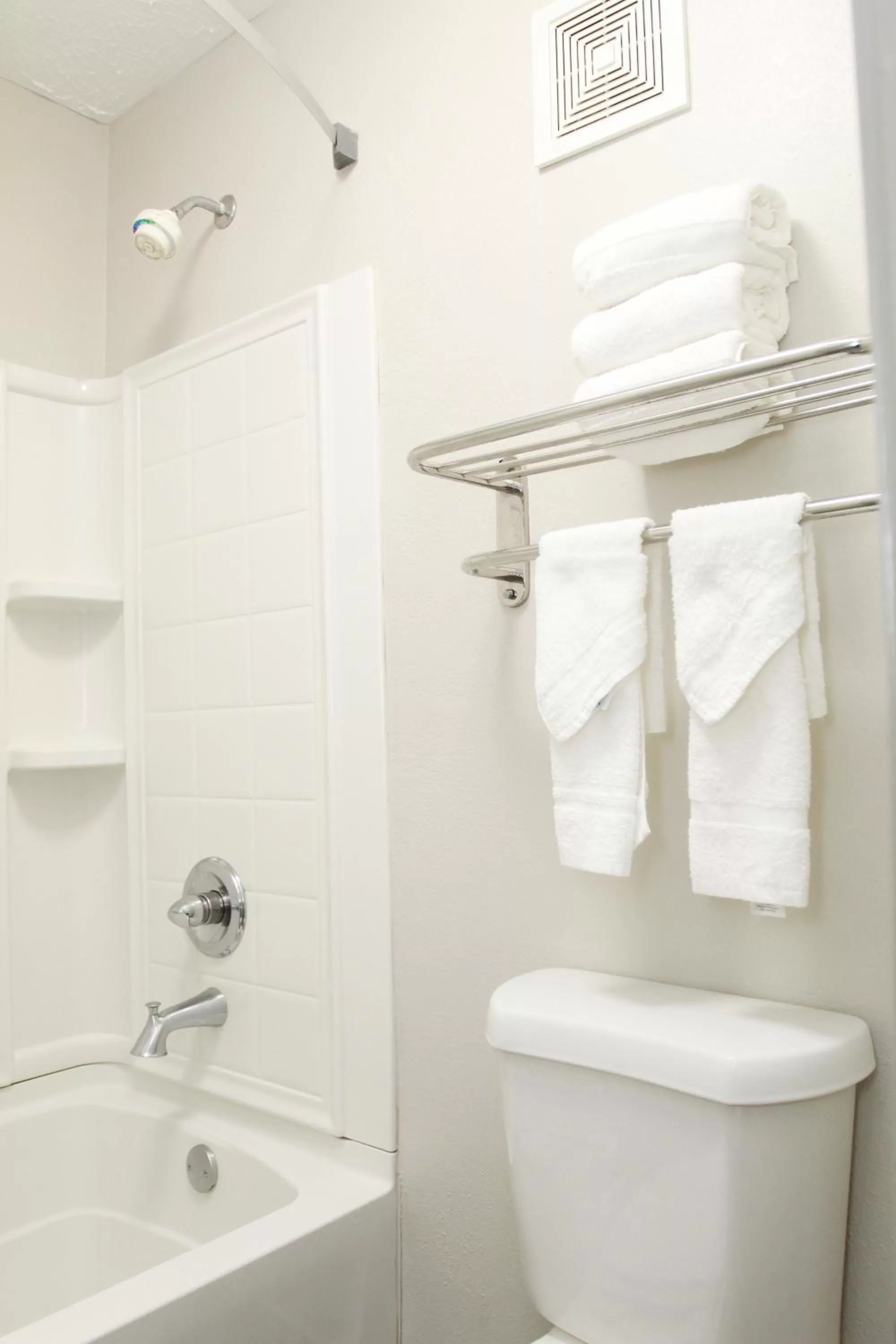 Days Inn by Wyndham Forest