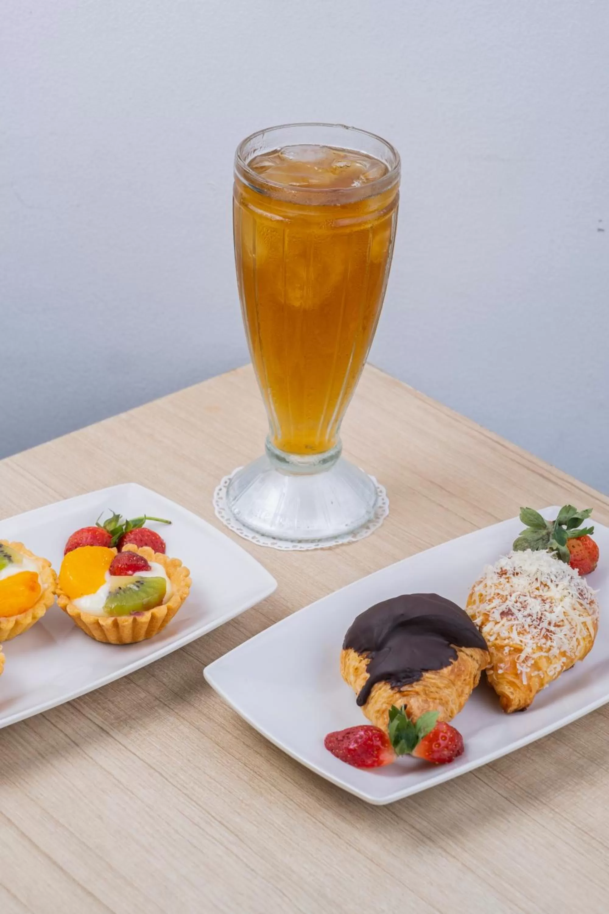 Food and drinks in Hotel Citradream Bintaro