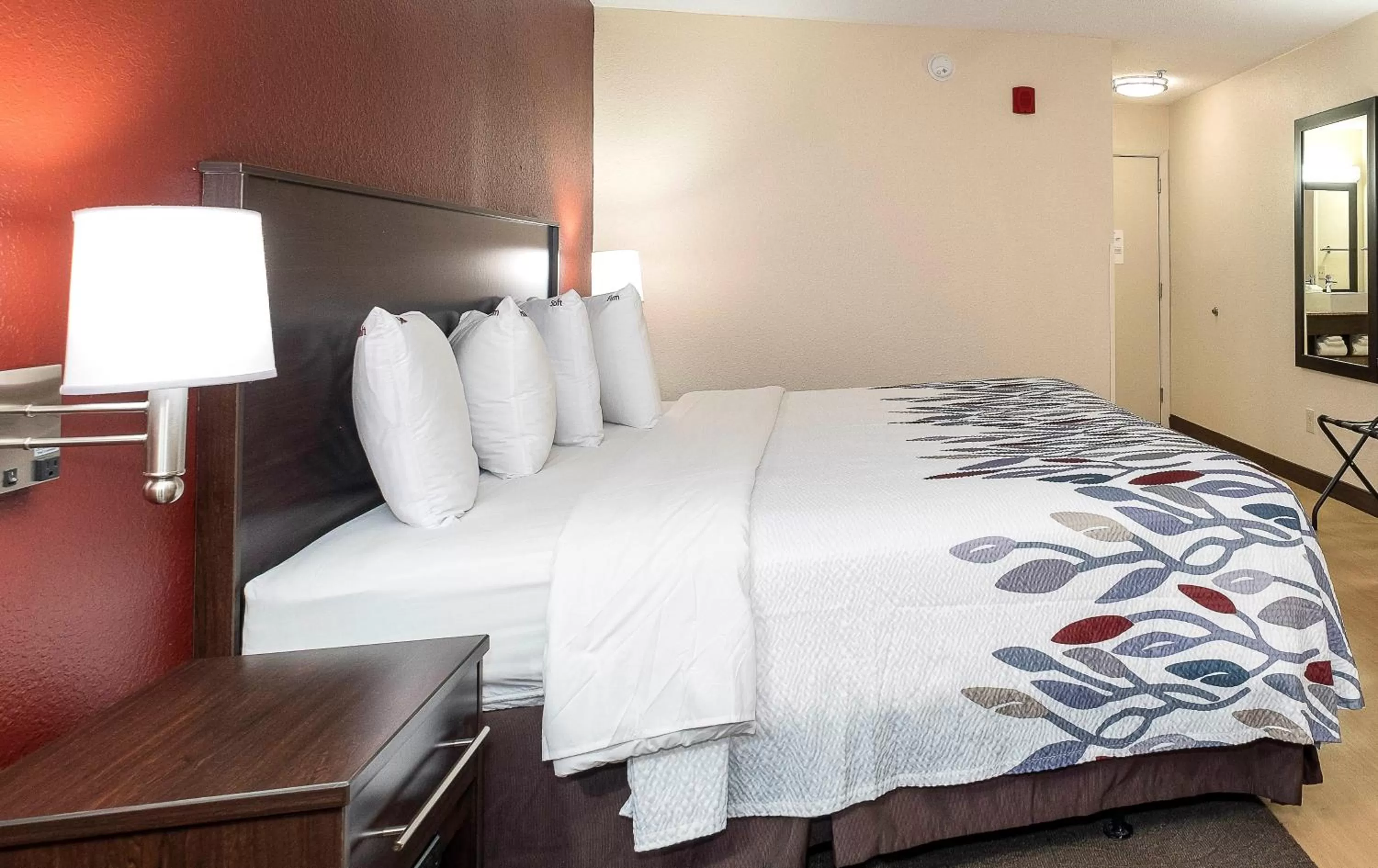 Photo of the whole room in Red Roof Inn Gaffney