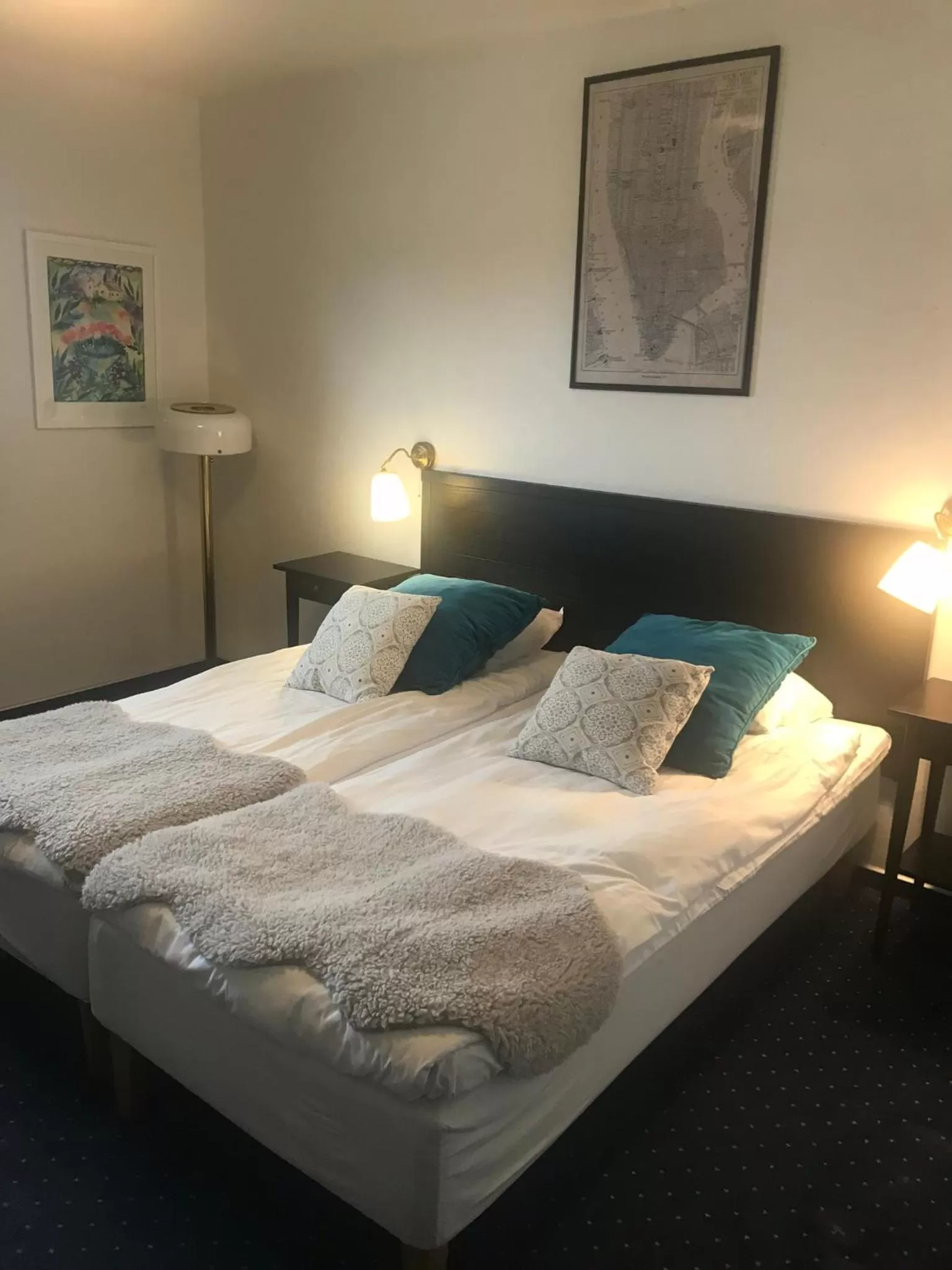 Bed in Rasta Lilla Edet