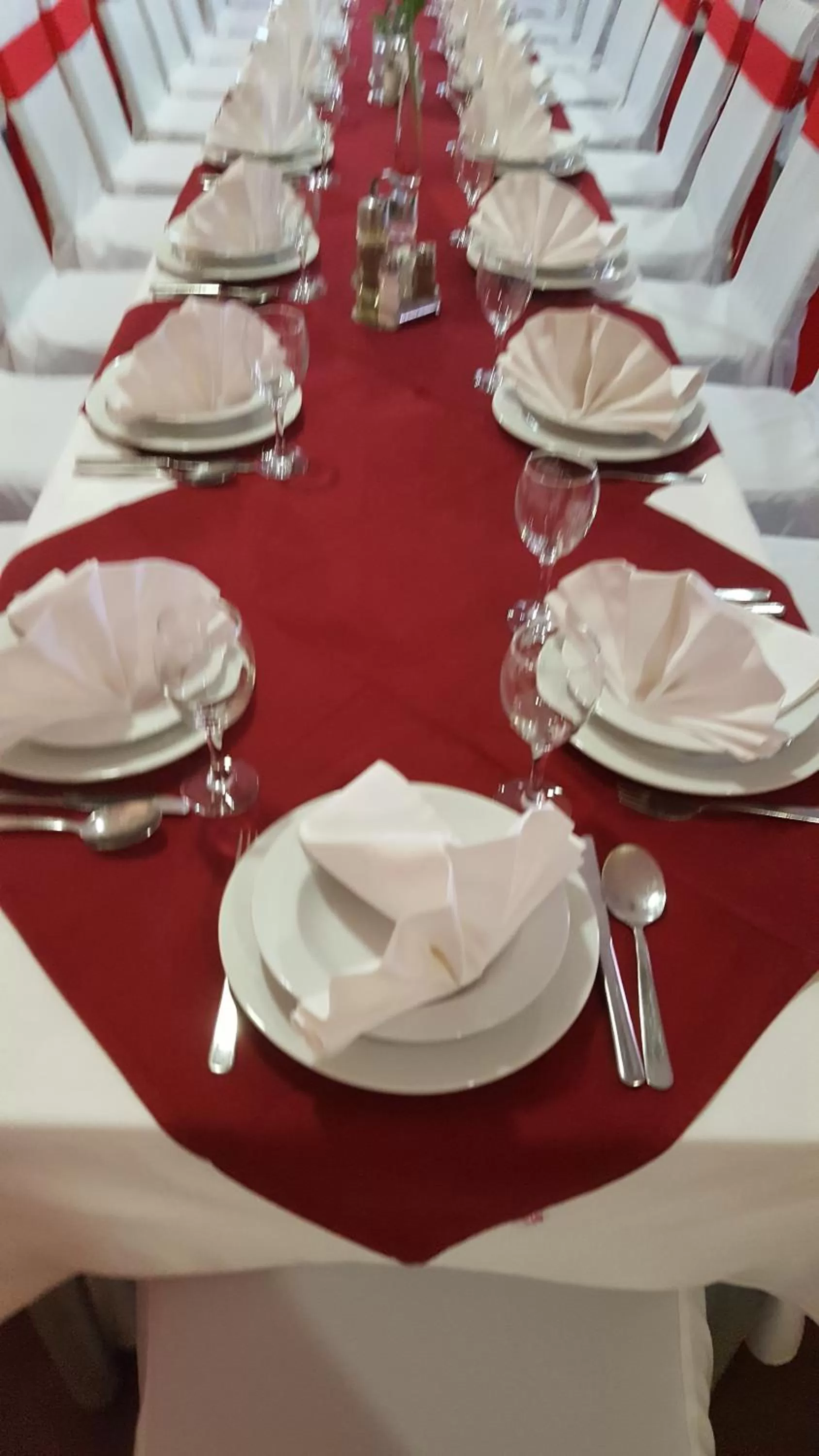 Restaurant/Places to Eat in Lugarnica