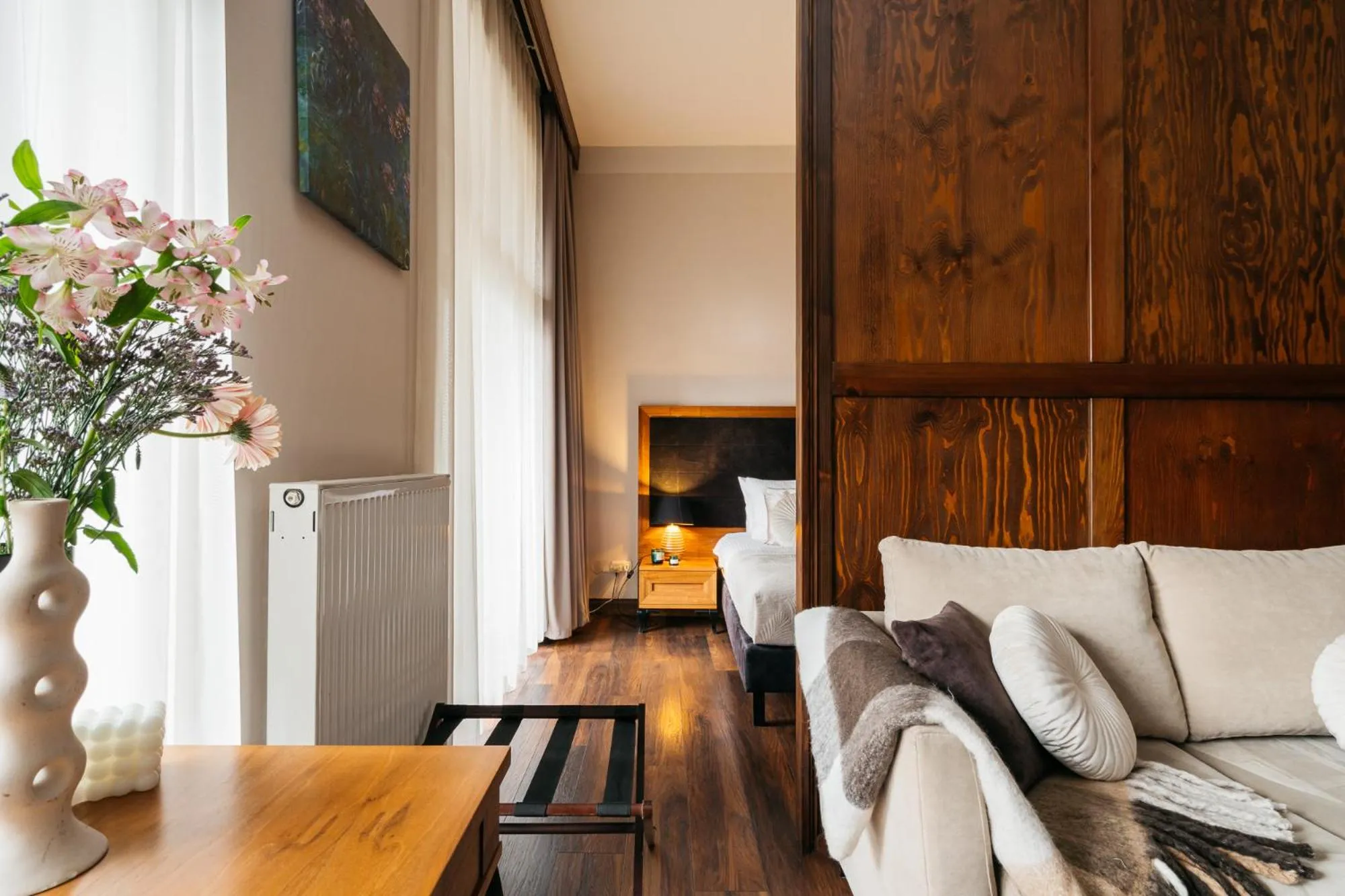 Photo of the whole room in Topolowa Residence - LoftAffair Collection