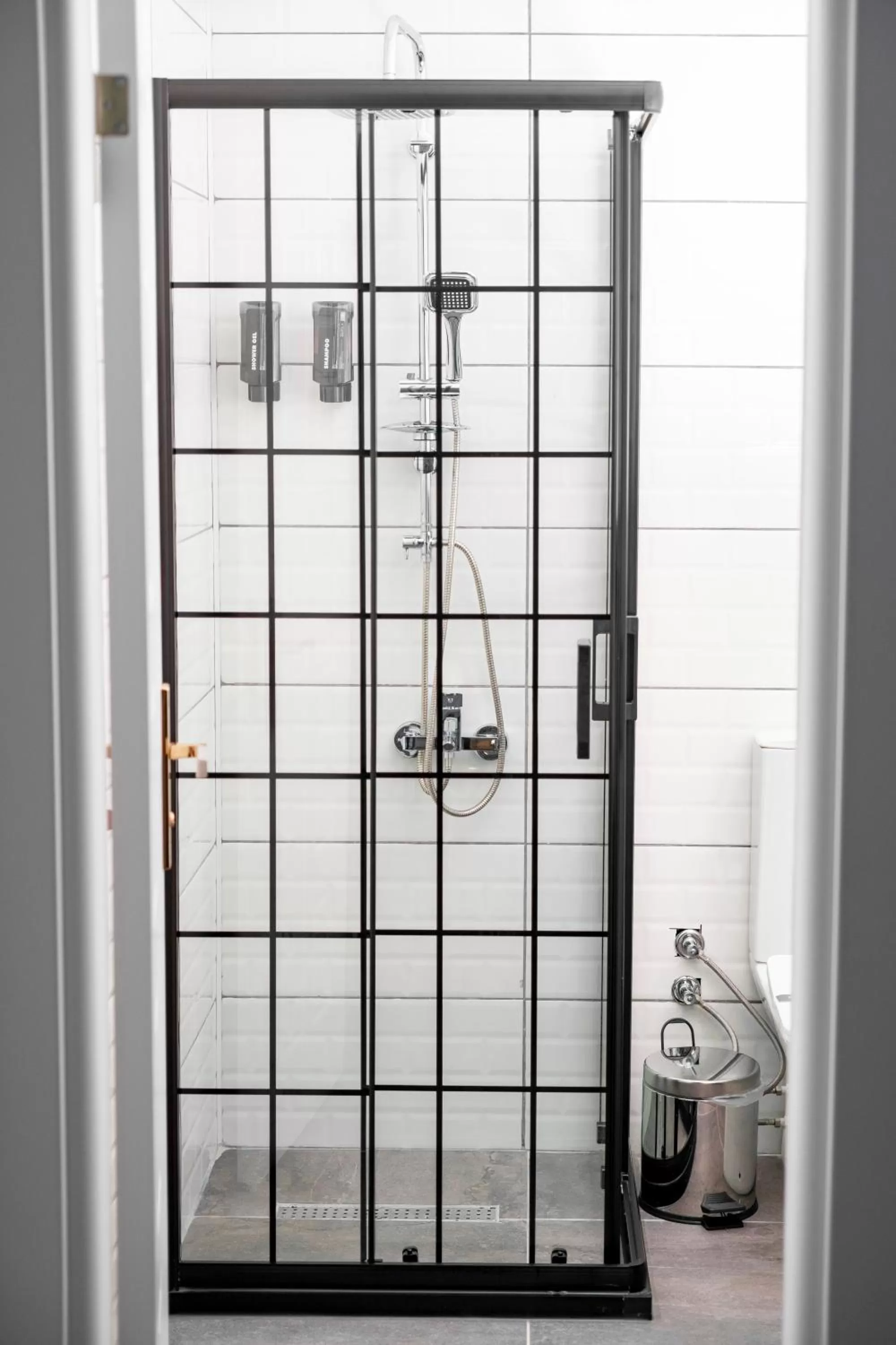 Shower in Comfort Center Suit Hotel