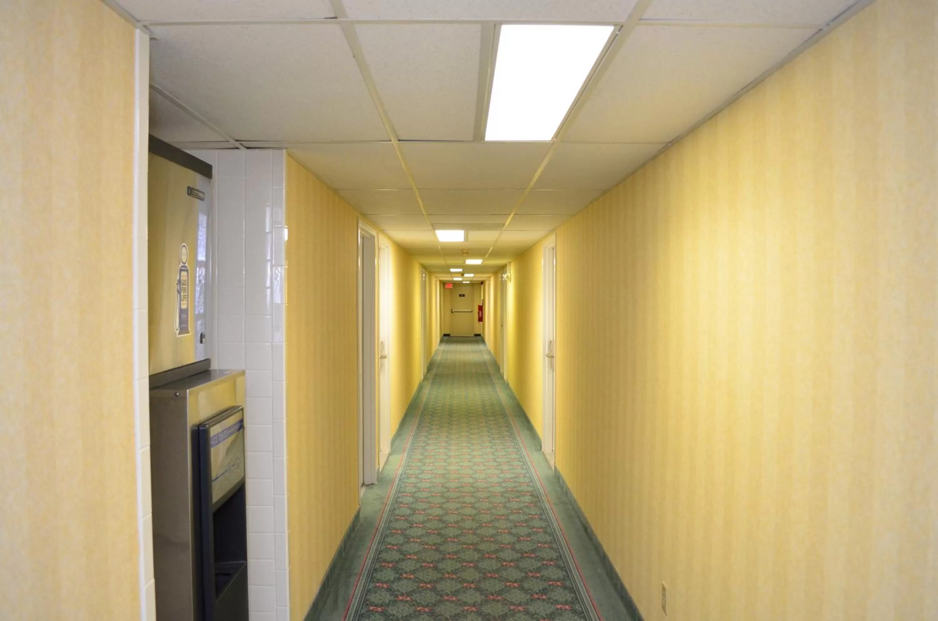 Area and facilities in Super 8 by Wyndham Bentonville