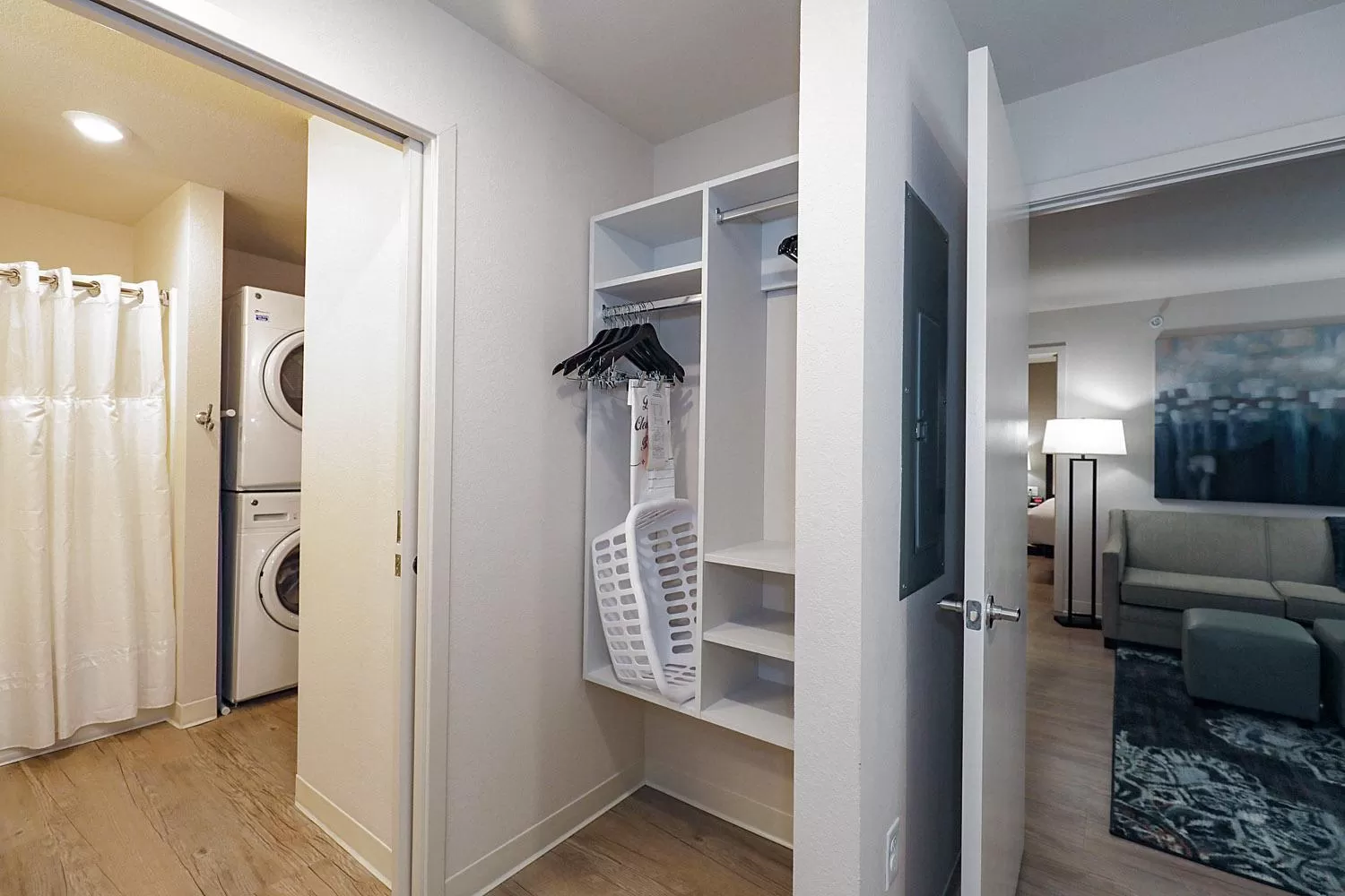 Bathroom, Bed in WaterWalk Extended Stay by Wyndham Kansas City - Overland Pk