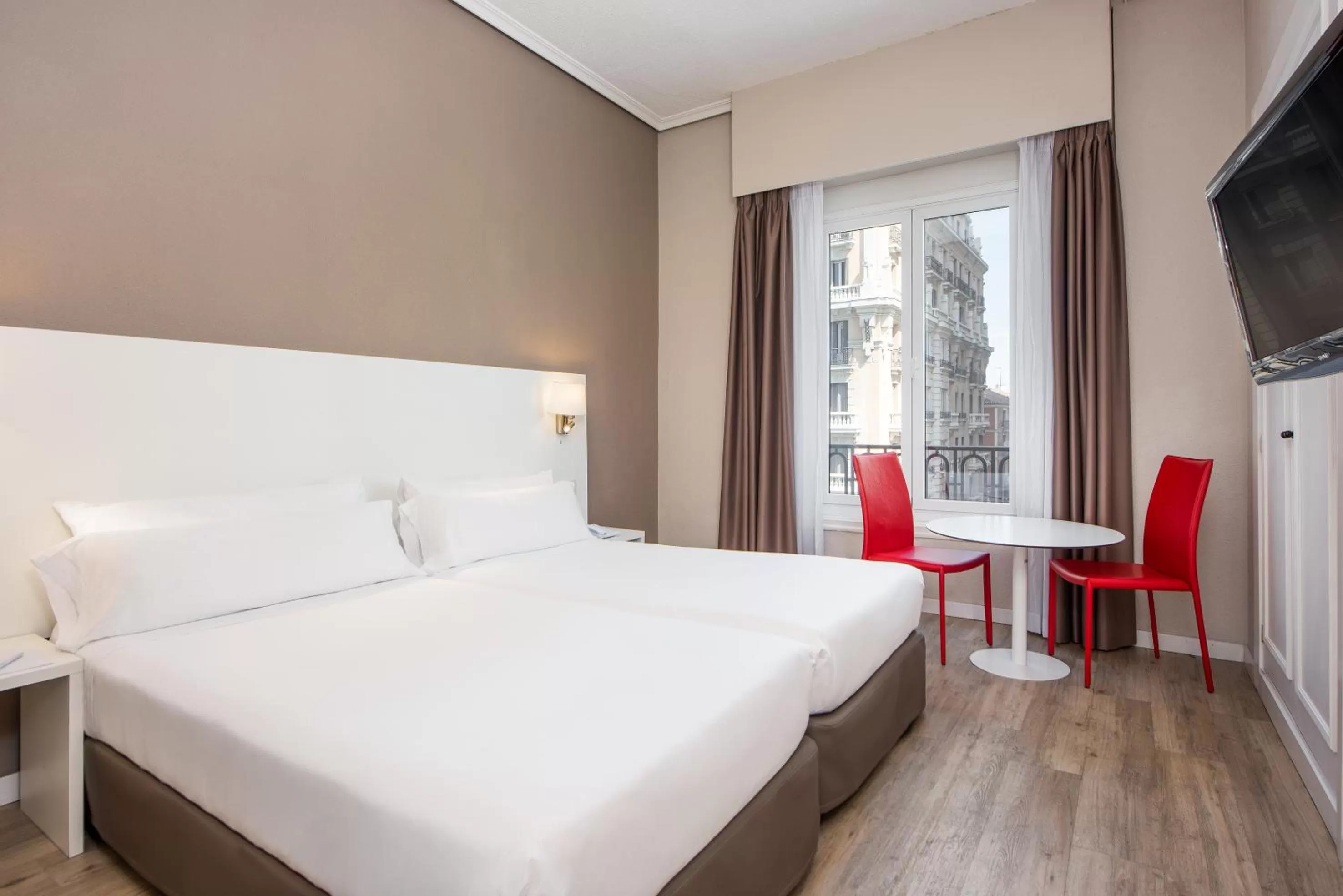 Bedroom in Hotel Madrid Gran Via 25, Affiliated by Meliá