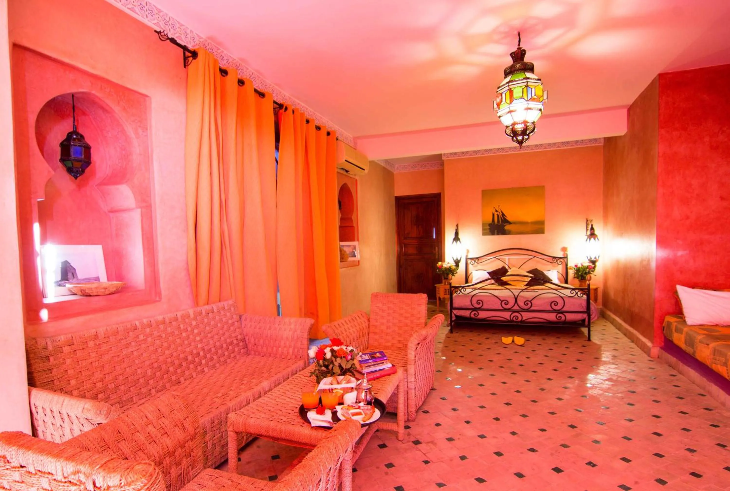 Photo of the whole room, Bed in Le Relais De Marrakech