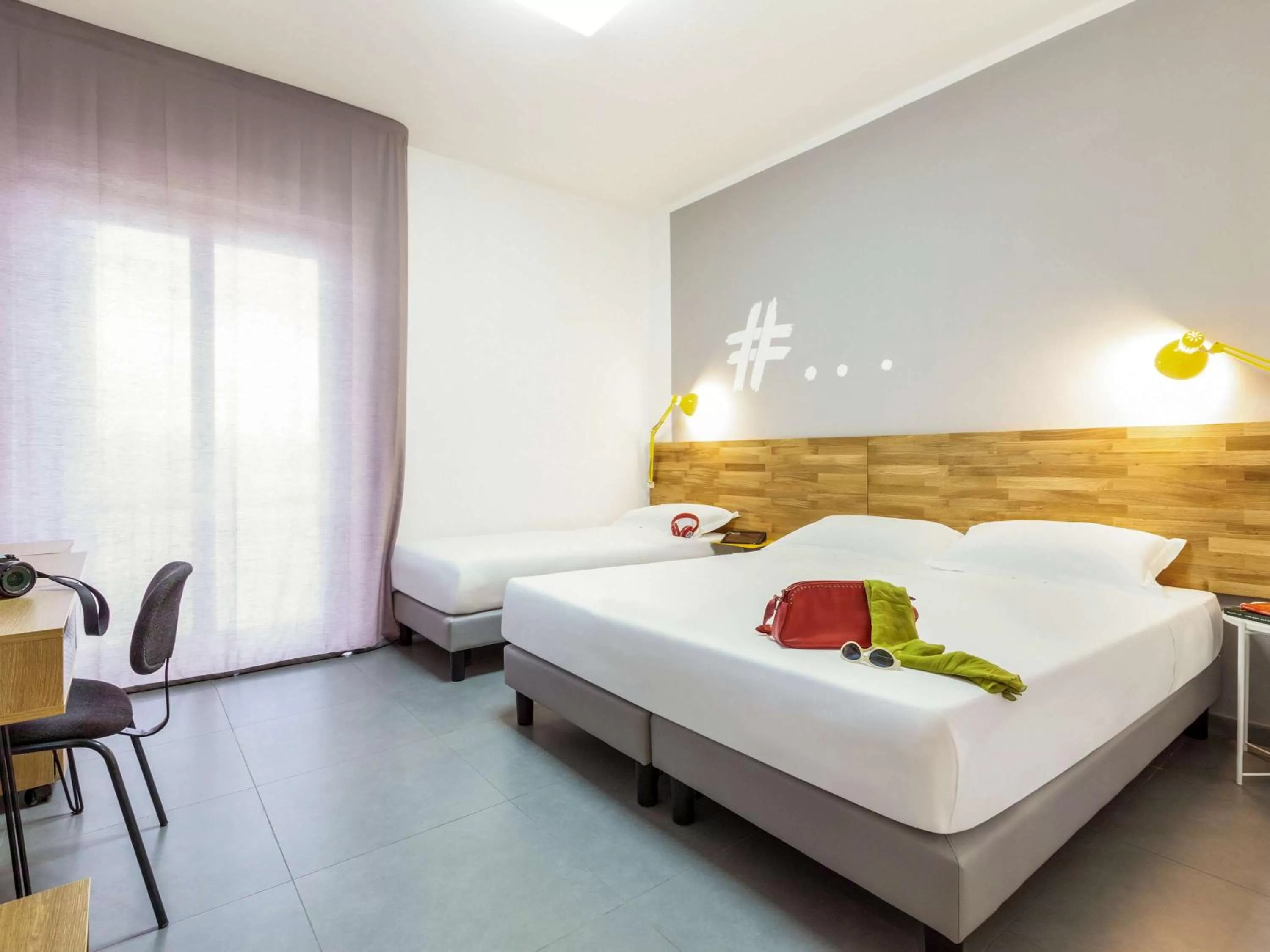 Bed in Ibis Styles Brindisi