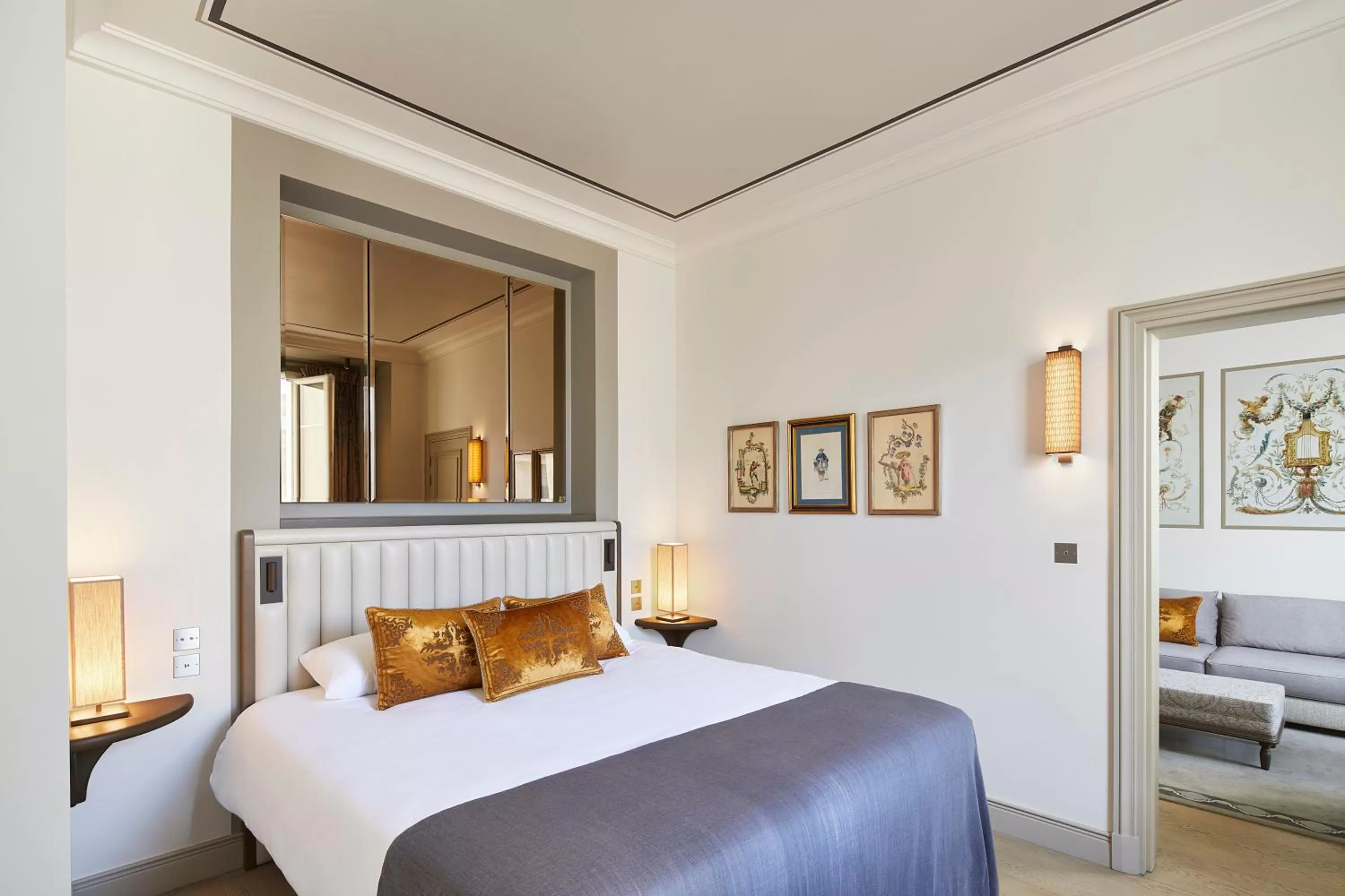 Bed in Hotel de Montesquieu