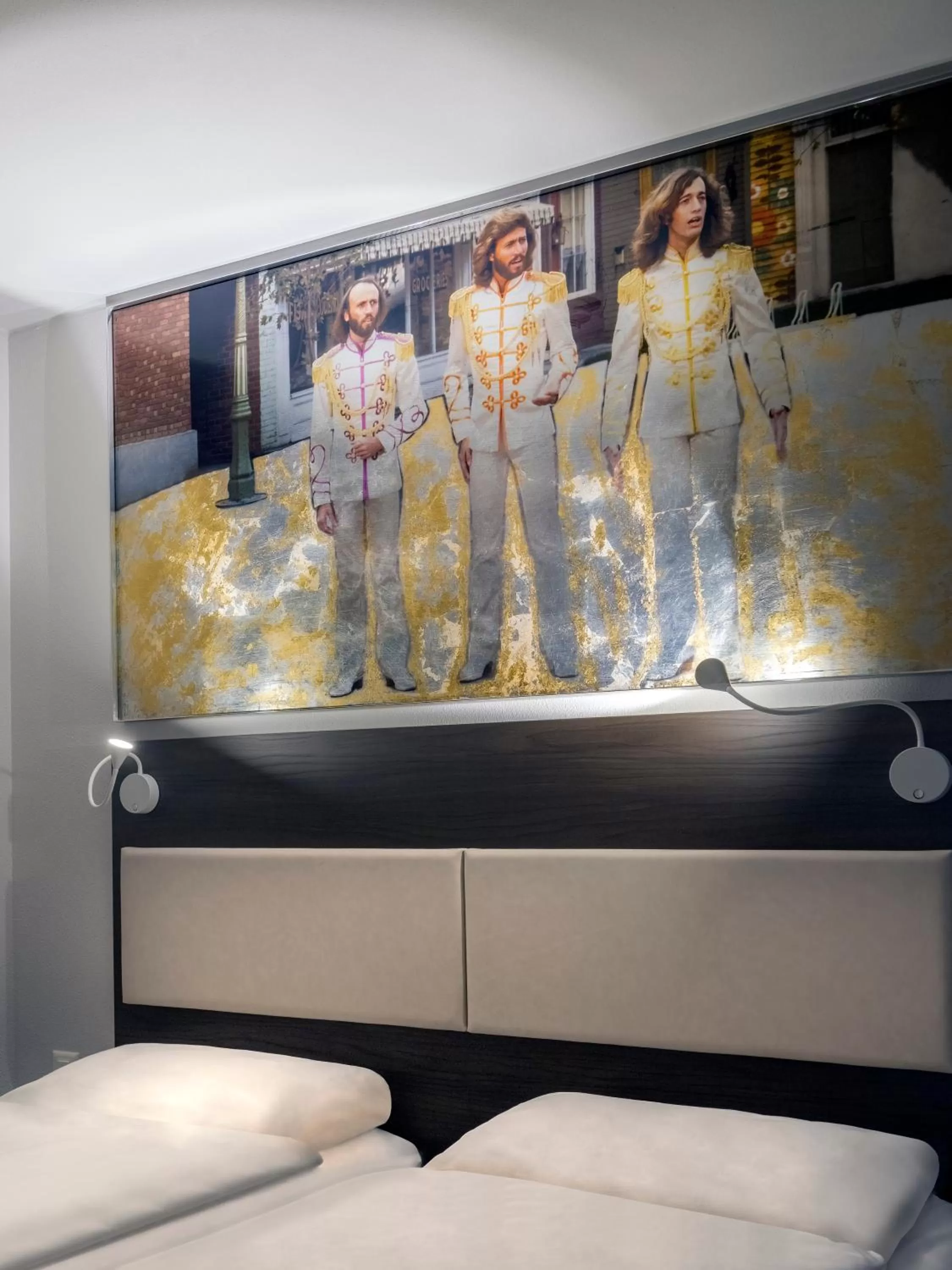 Bedroom, Bed in ibis Locarno