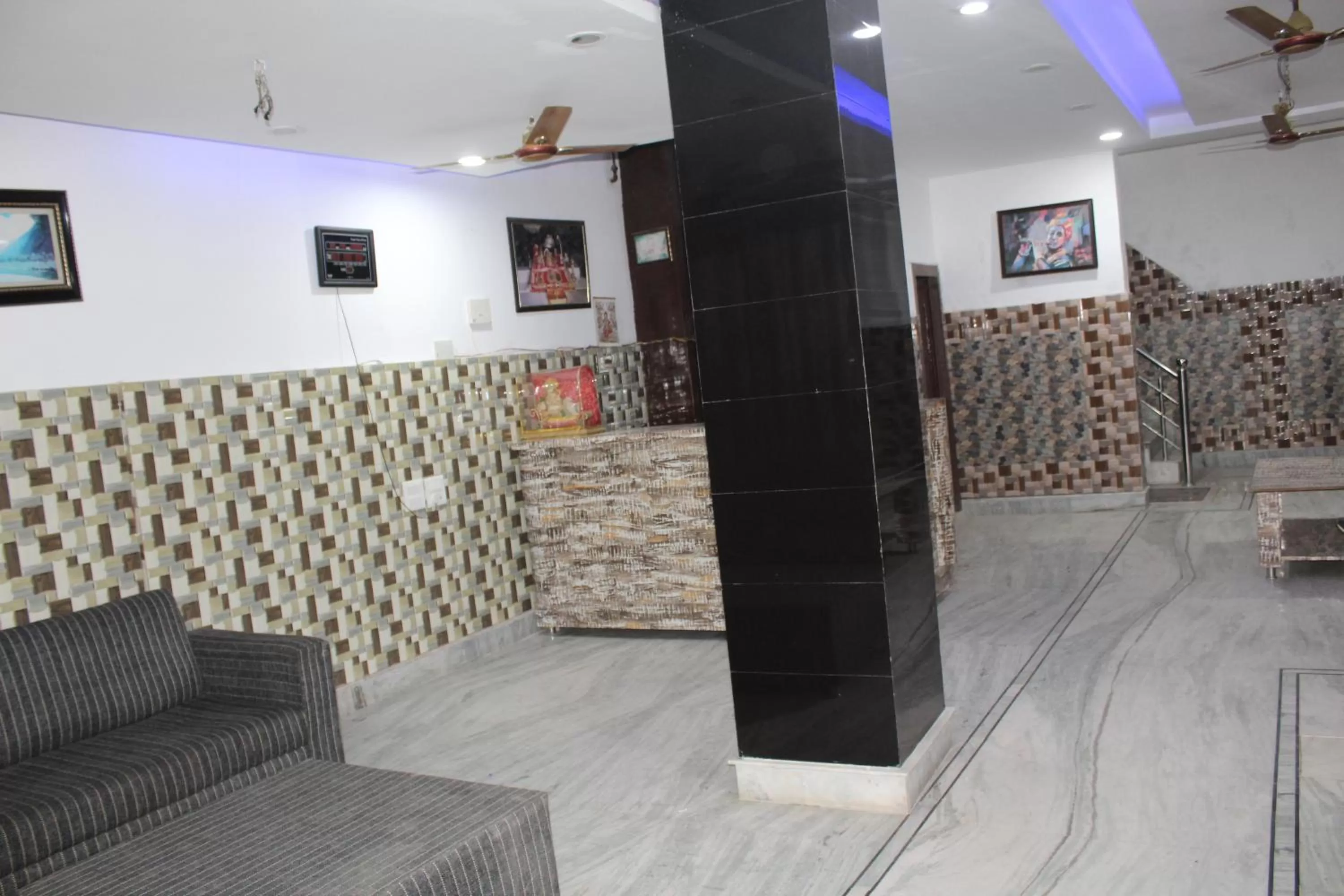 Lobby or reception, Lobby/Reception in Trimrooms @ Katra Railway Station