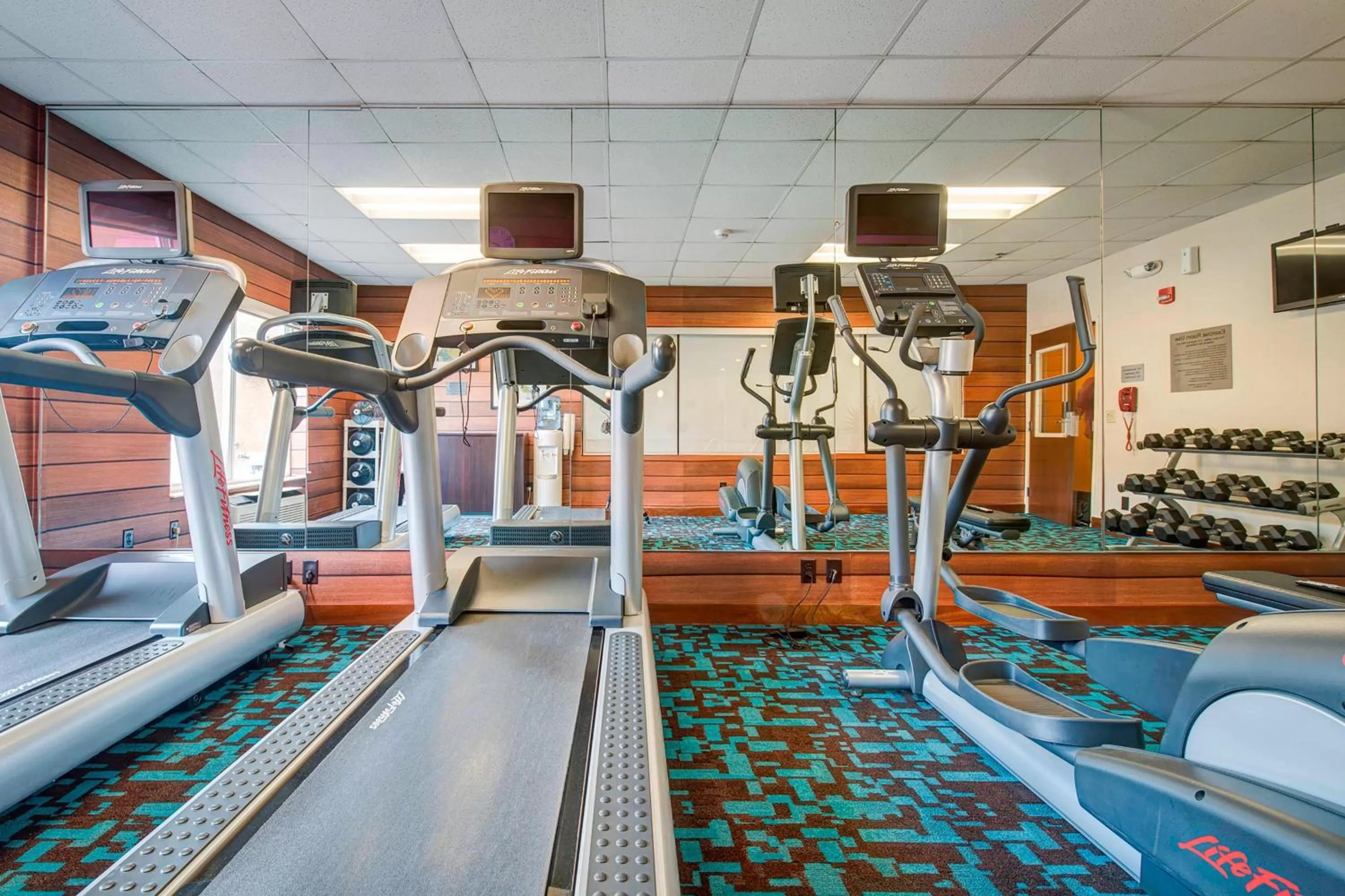 Fitness centre/facilities in Comfort Inn & Suites Green Bay Stadium Area
