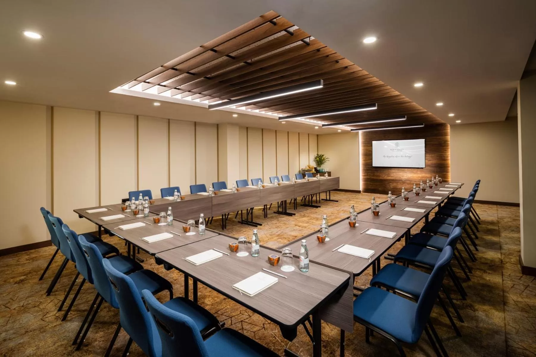 Meeting/conference room in Kings' Valley Medical & Spa Hotel