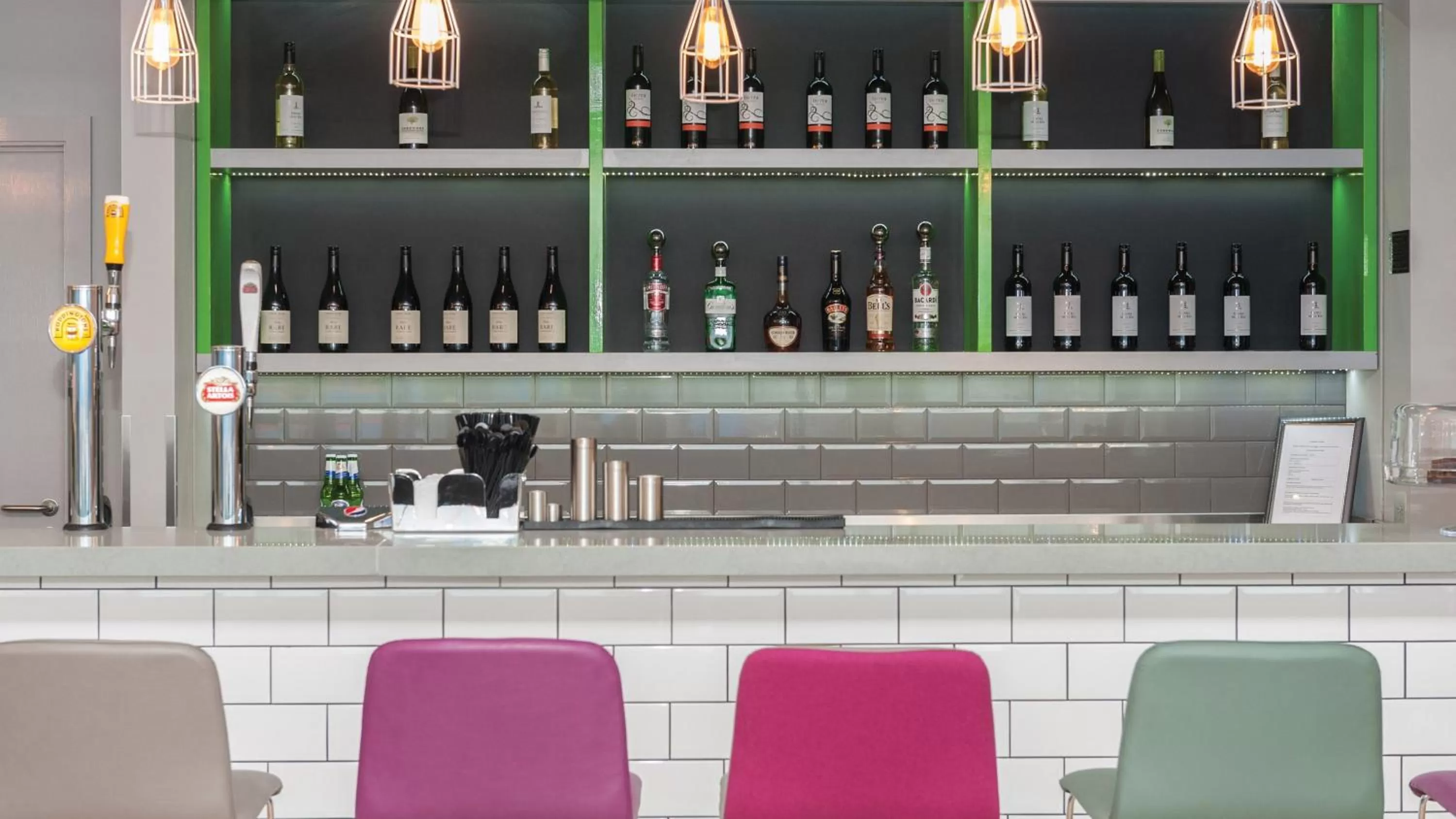 Photo of the whole room in Holiday Inn Express Aberdeen Airport by IHG