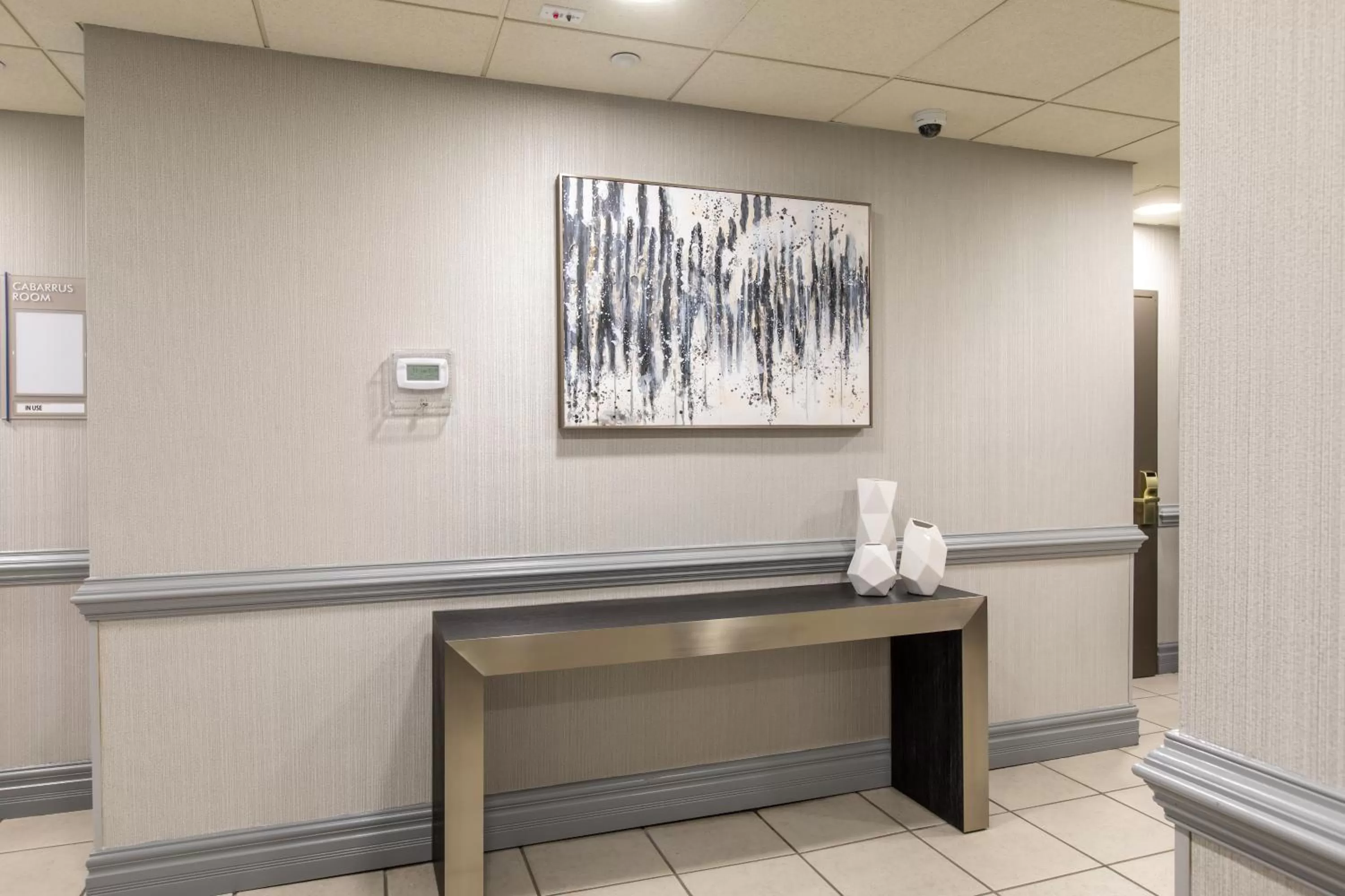 Lobby or reception in Wingate by Wyndham Charlotte Concord Mills/Speedway