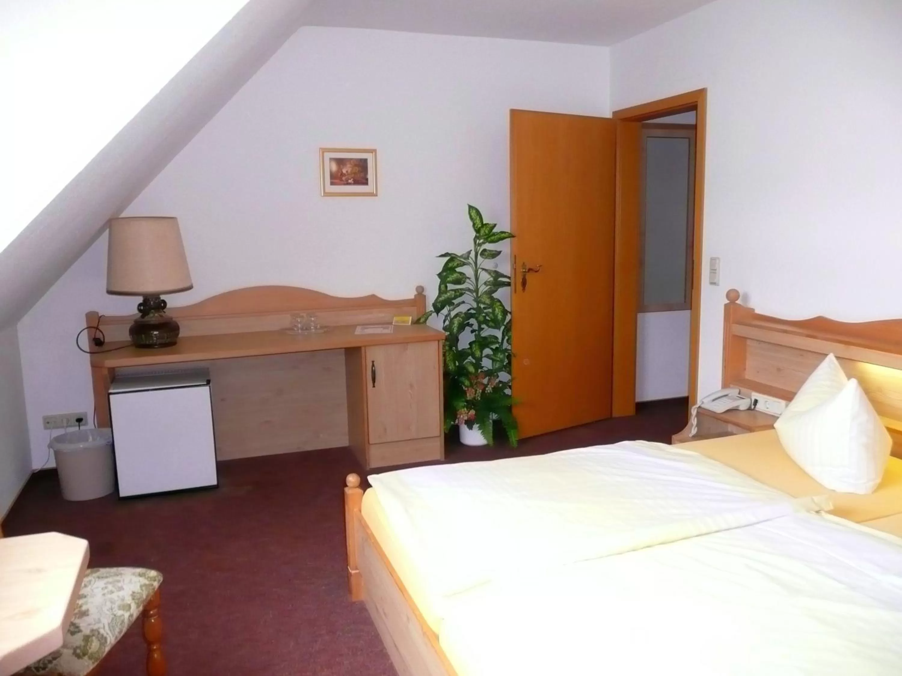 Photo of the whole room, Bed in Hotel Garden