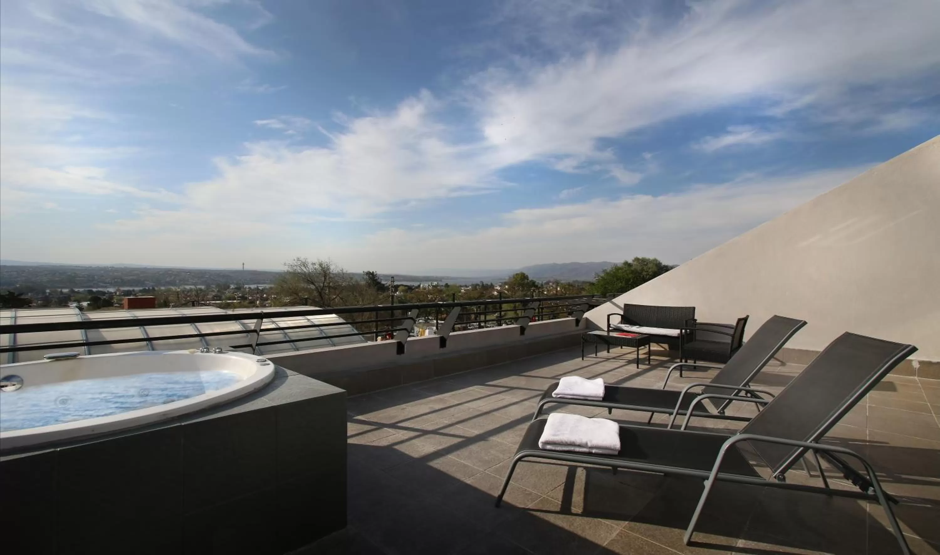 Balcony/Terrace in Pinares Panorama Suites, Spa & Convention Center
