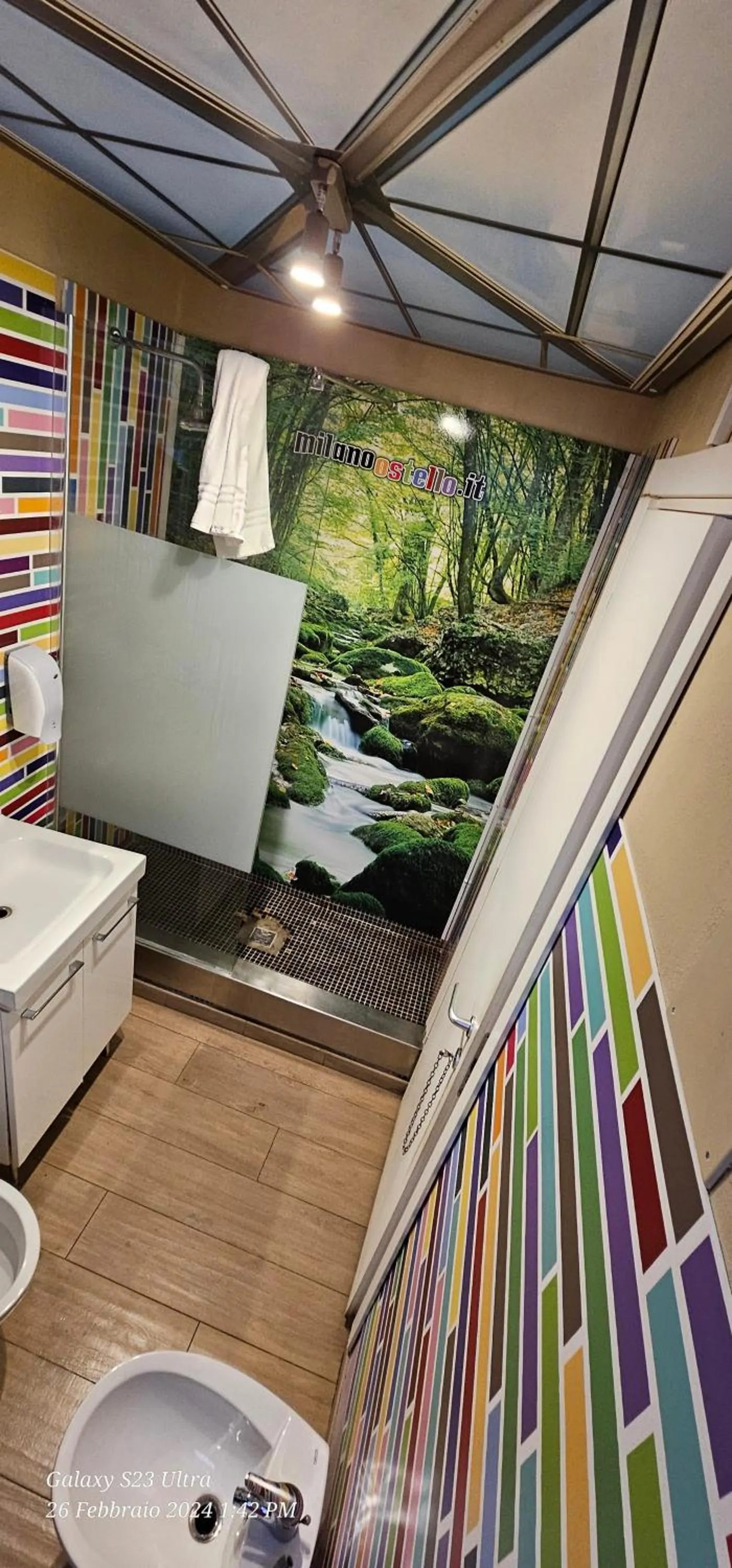 Toilet in Milano Ostello