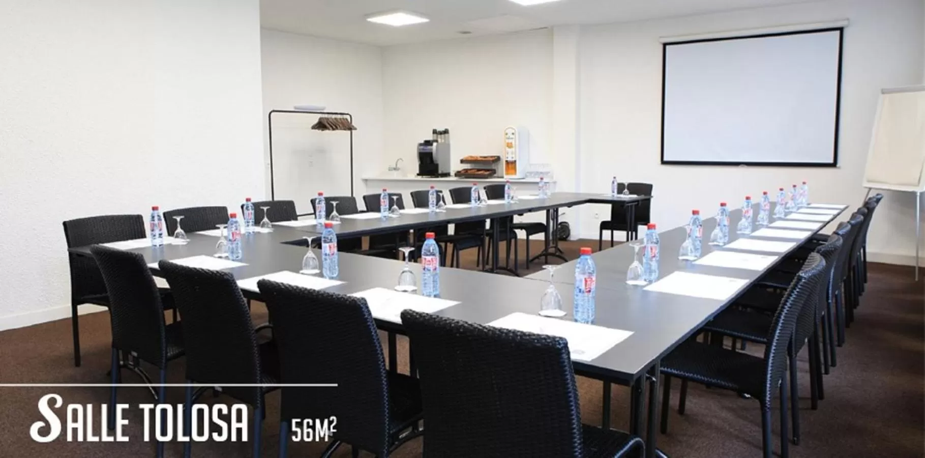 Meeting/conference room in Best Western Plus Le Canard sur le Toit