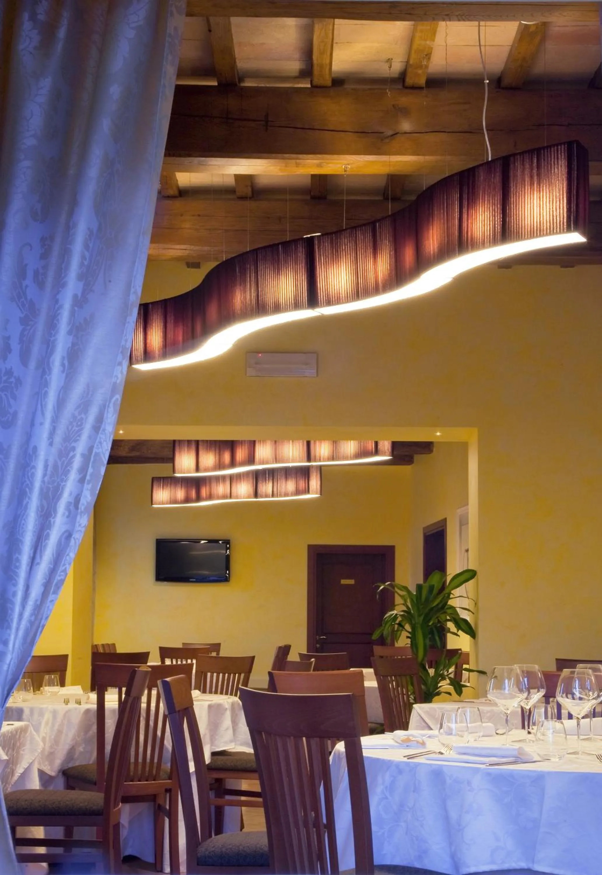 Restaurant/places to eat in Relais Villa Fornari
