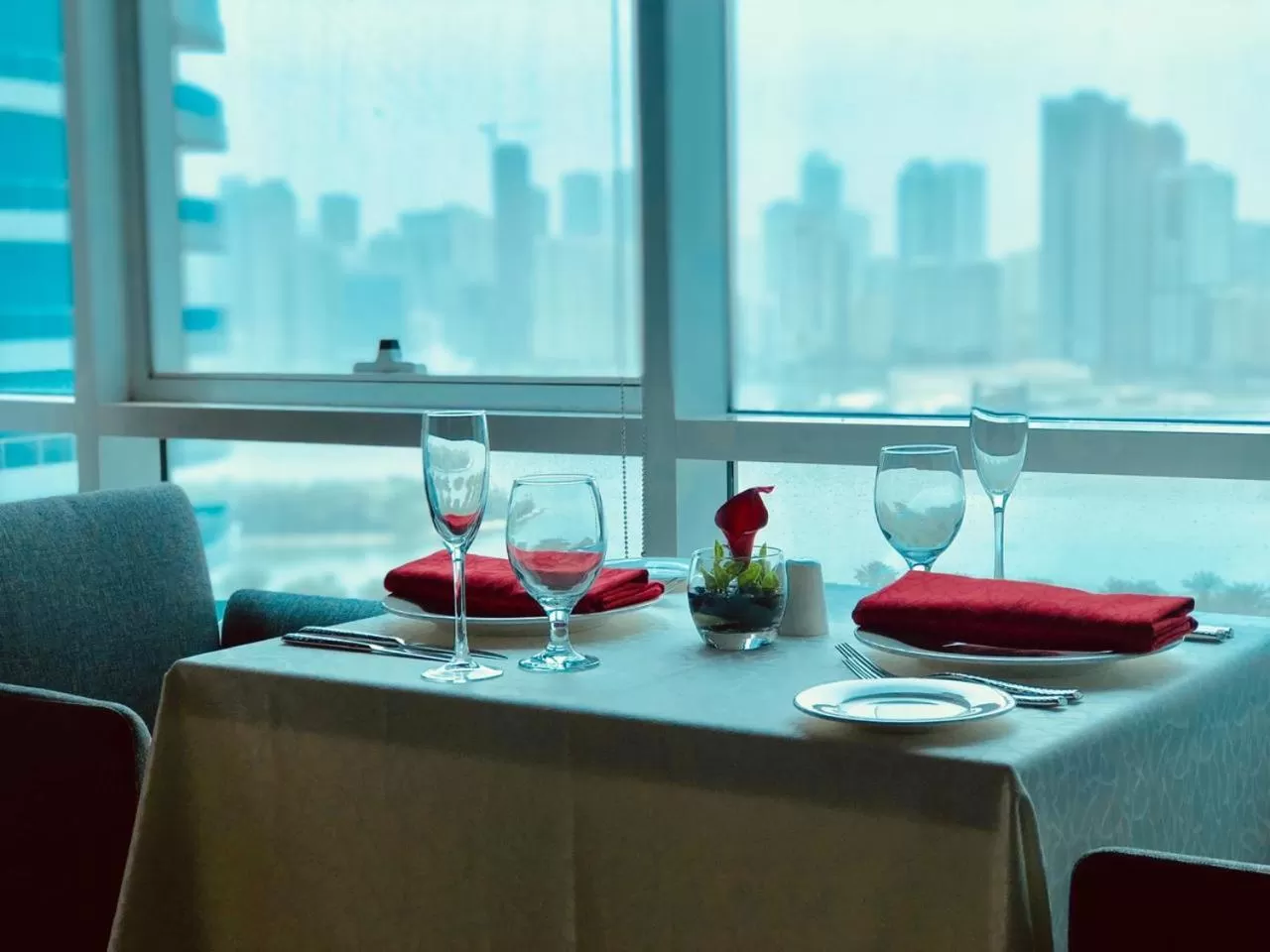 Restaurant/places to eat in The Act Hotel Sharjah