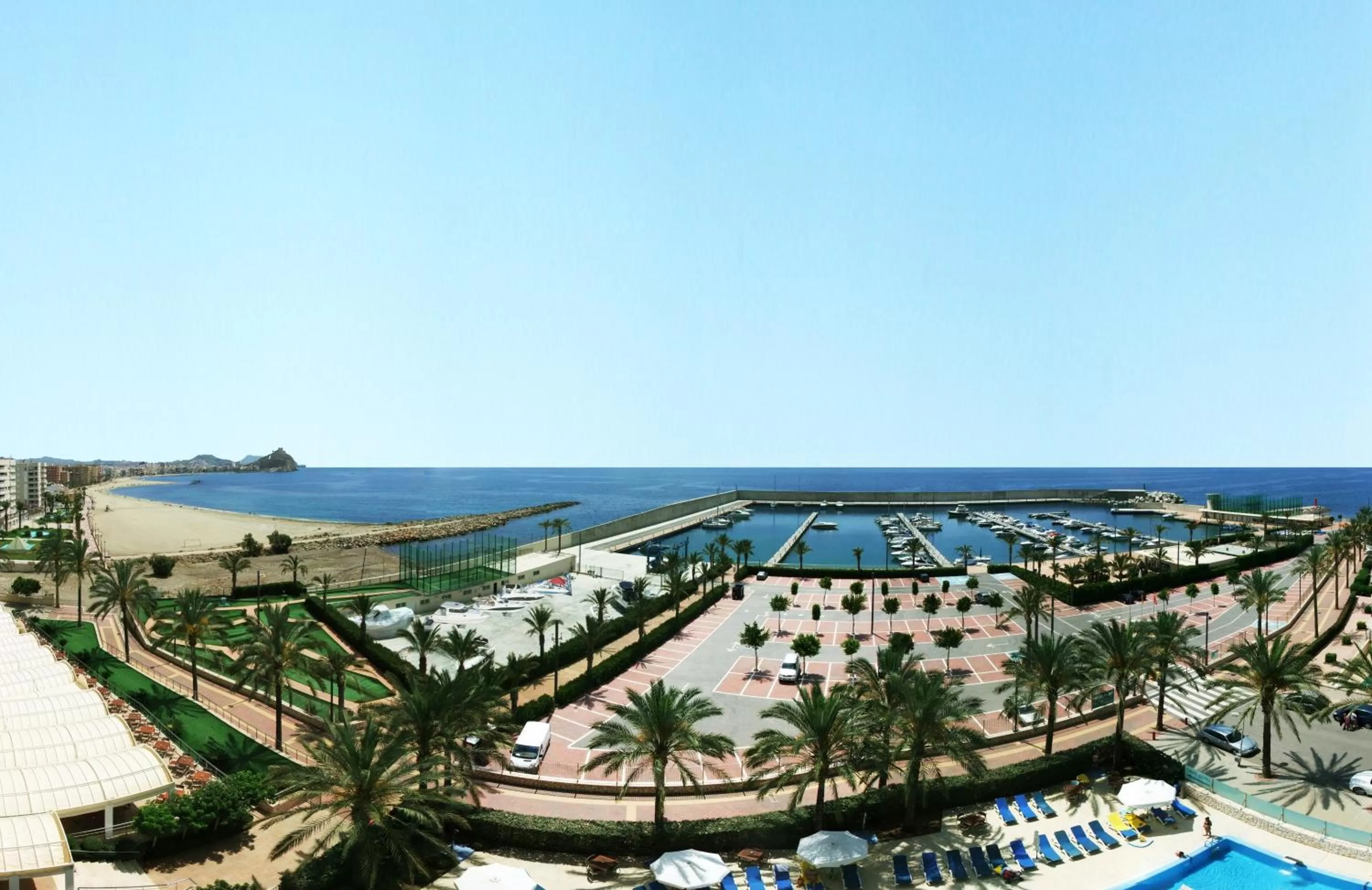 Area and facilities in Senator Águilas