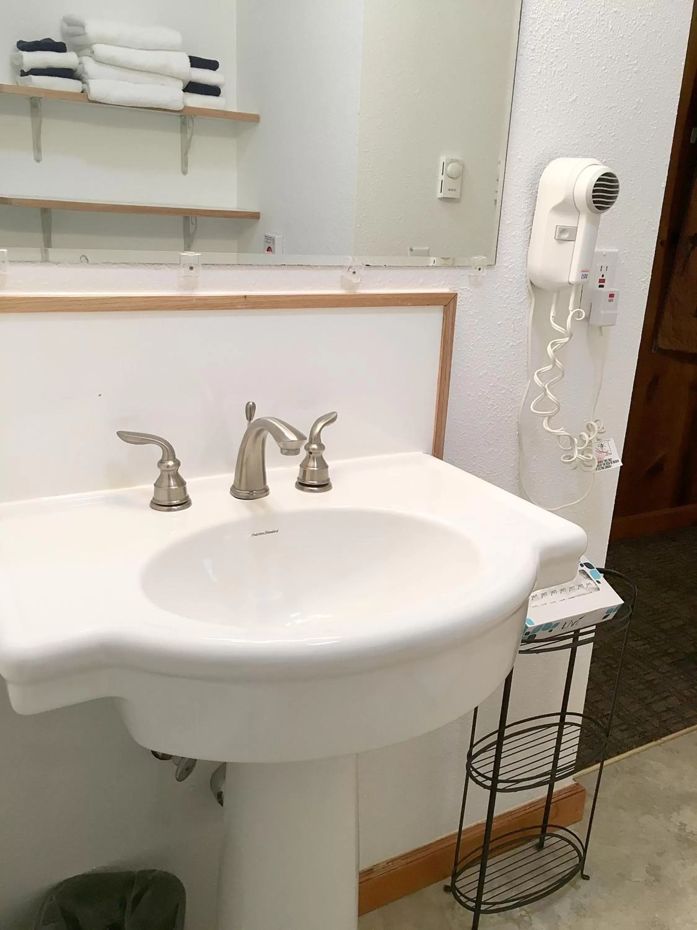 Park Motel and Cabins