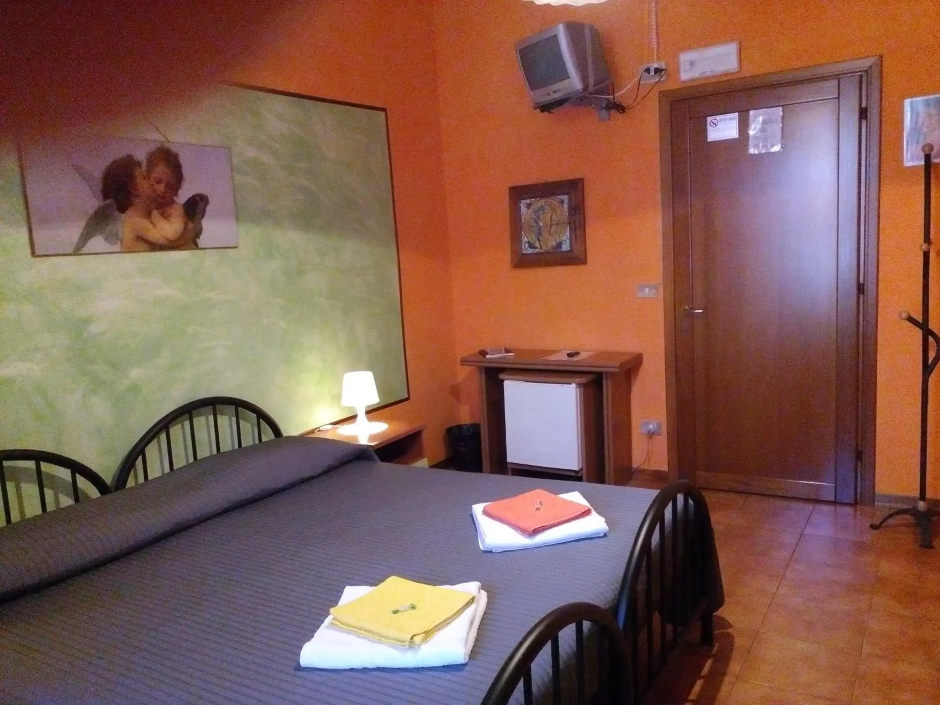 Double Room in Soggiorno Petrarca Double Room in Soggiorno Petrarca