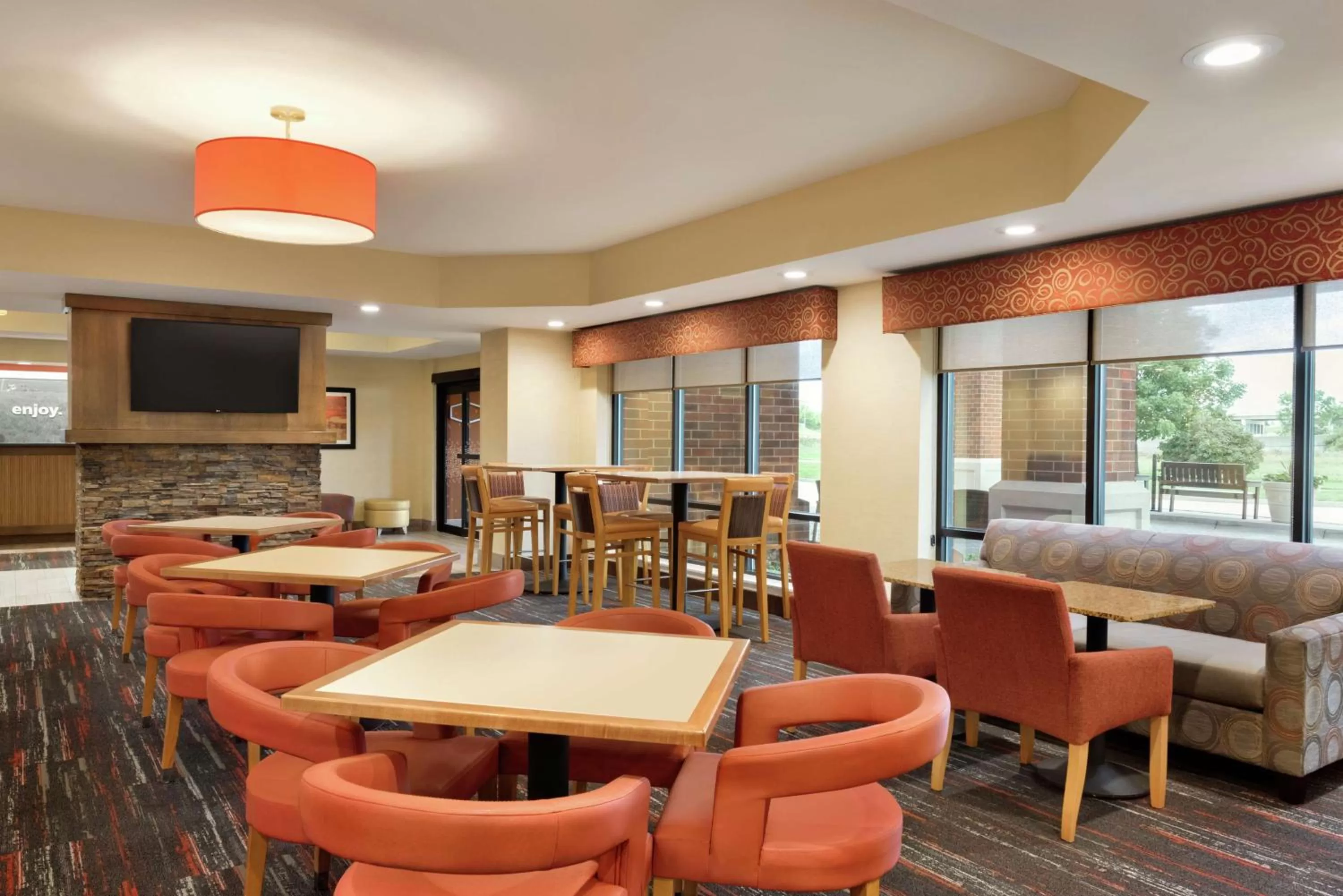 Lobby or reception in Hampton Inn West Des Moines Lake Drive