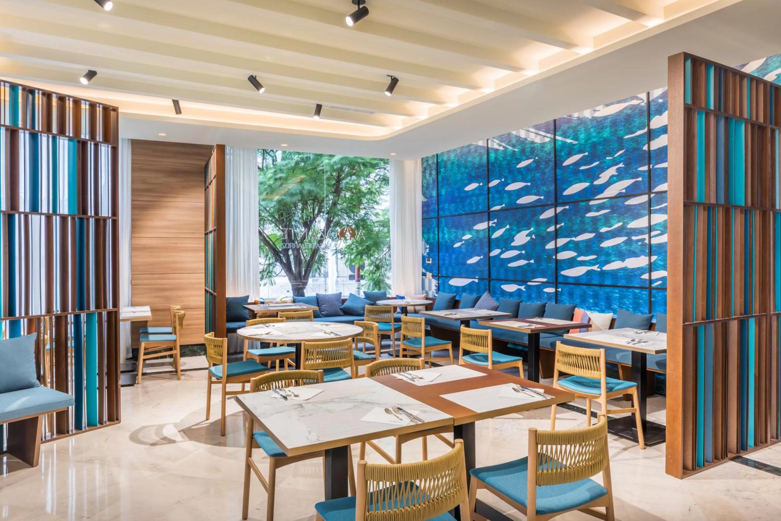 Living room in Occidental Sevilla Viapol