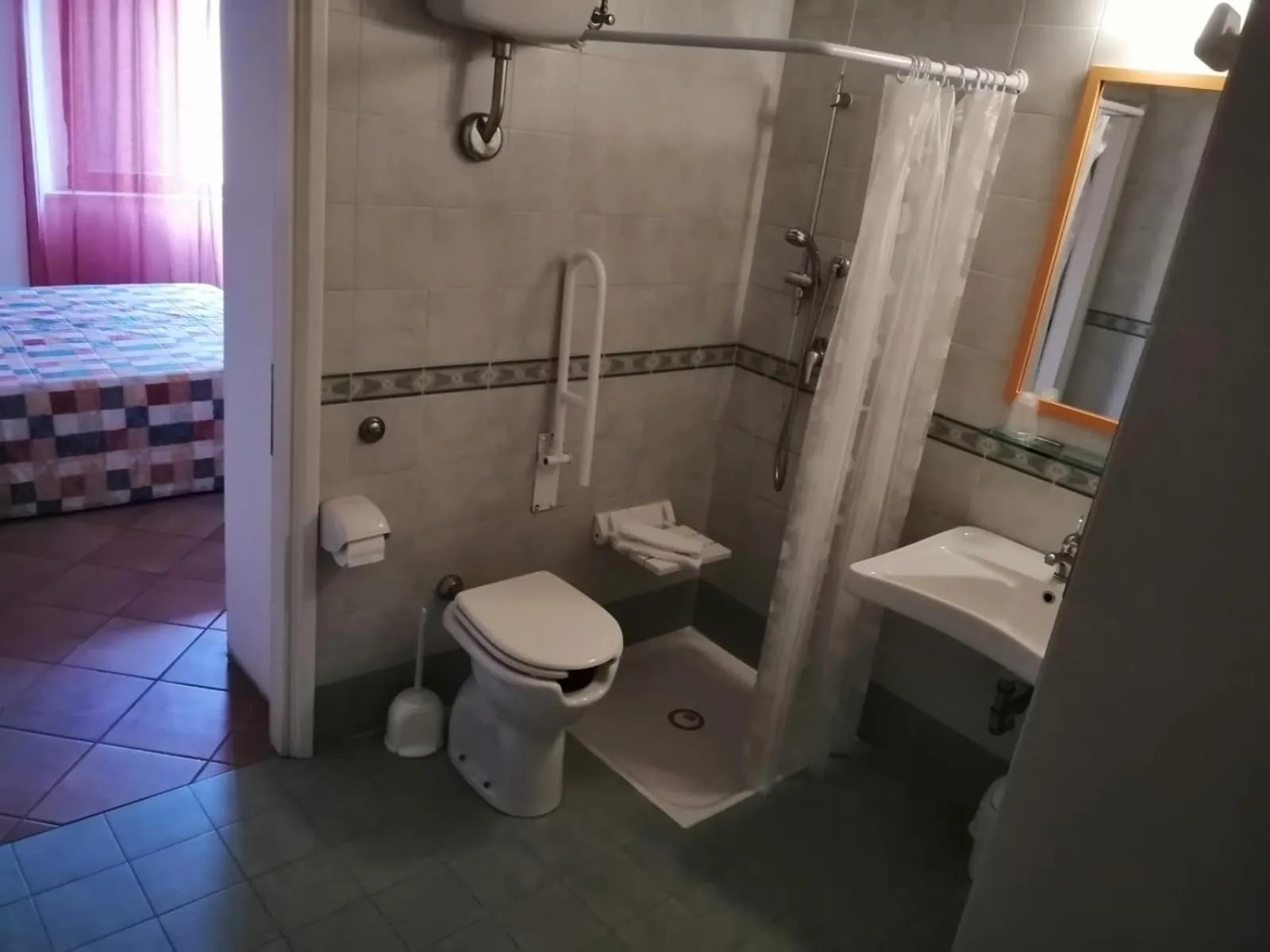 Facility for disabled guests in Hotel Brigantino Non Dista