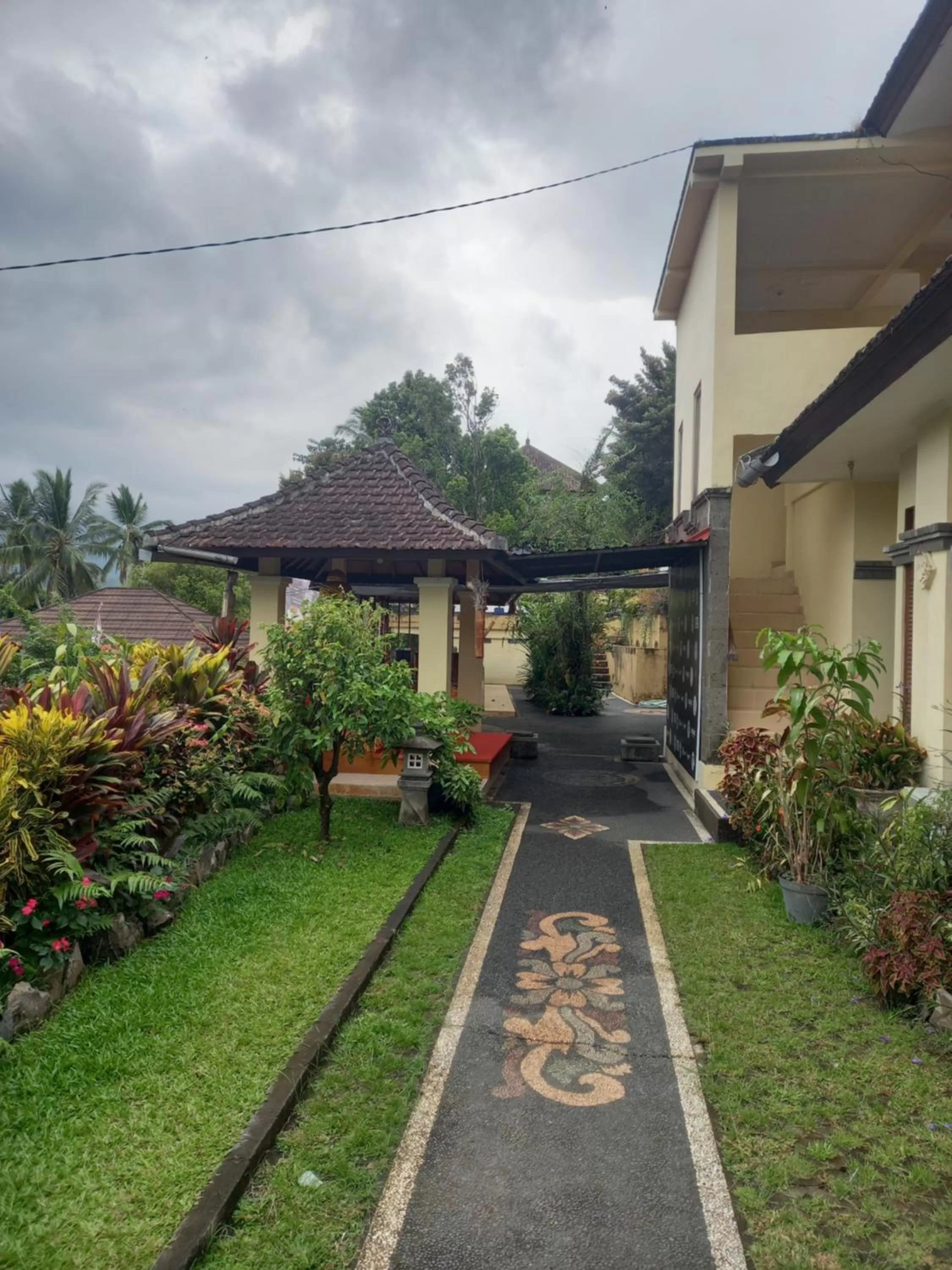 Property building in VILLA IPSA