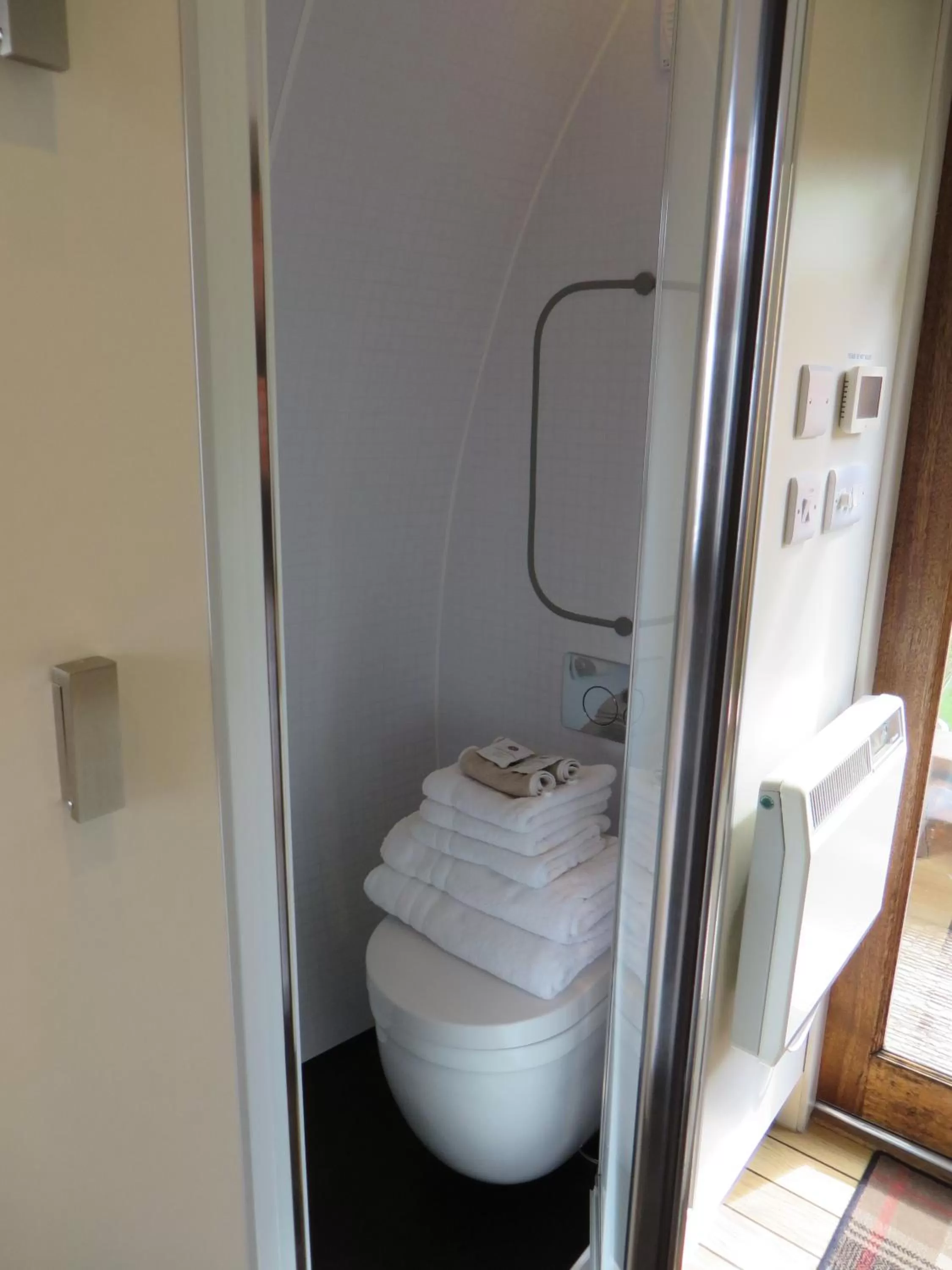 Shower in Eriskay B&B and Aviemore Glamping