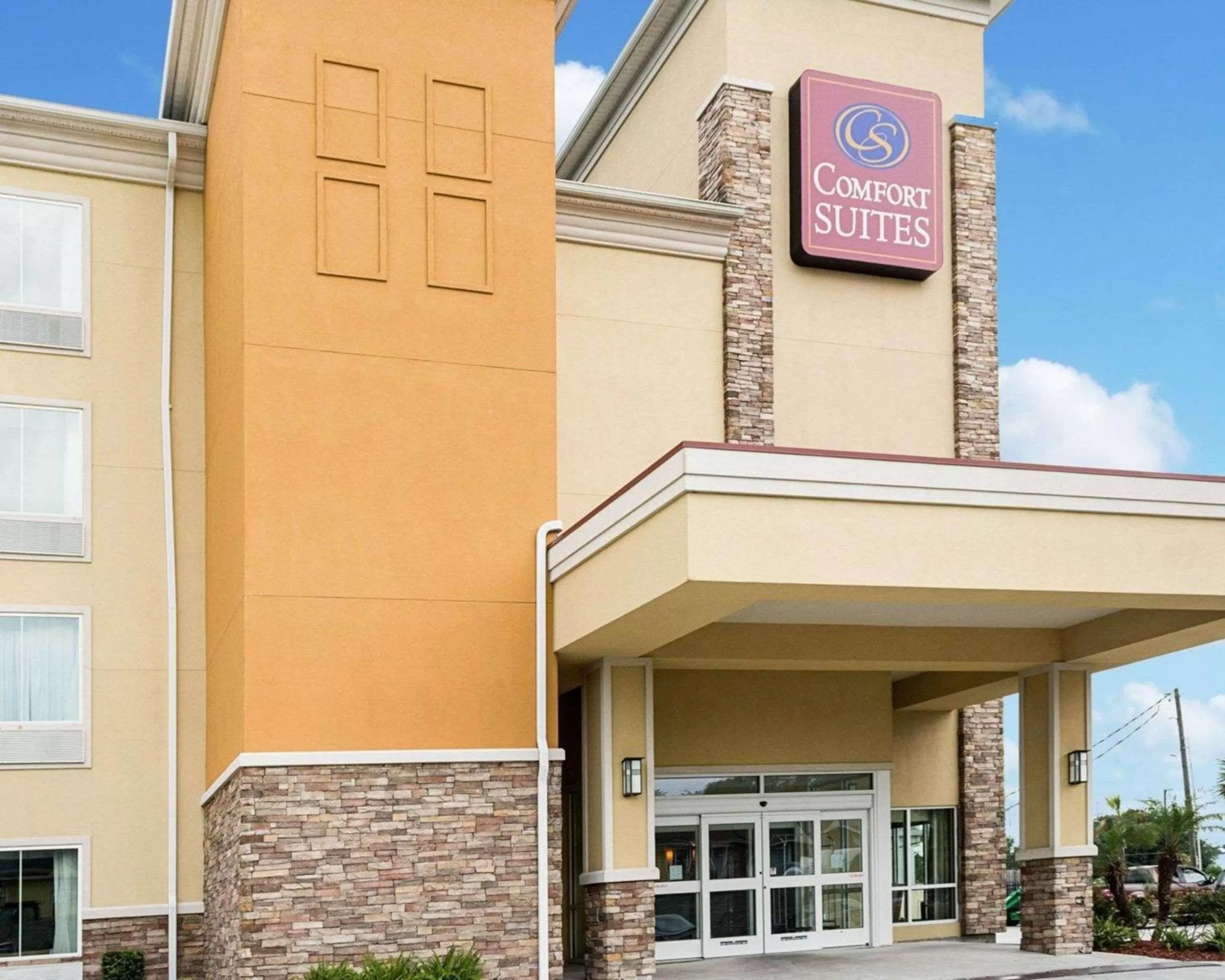 Property building in Comfort Suites Harvey - New Orleans West