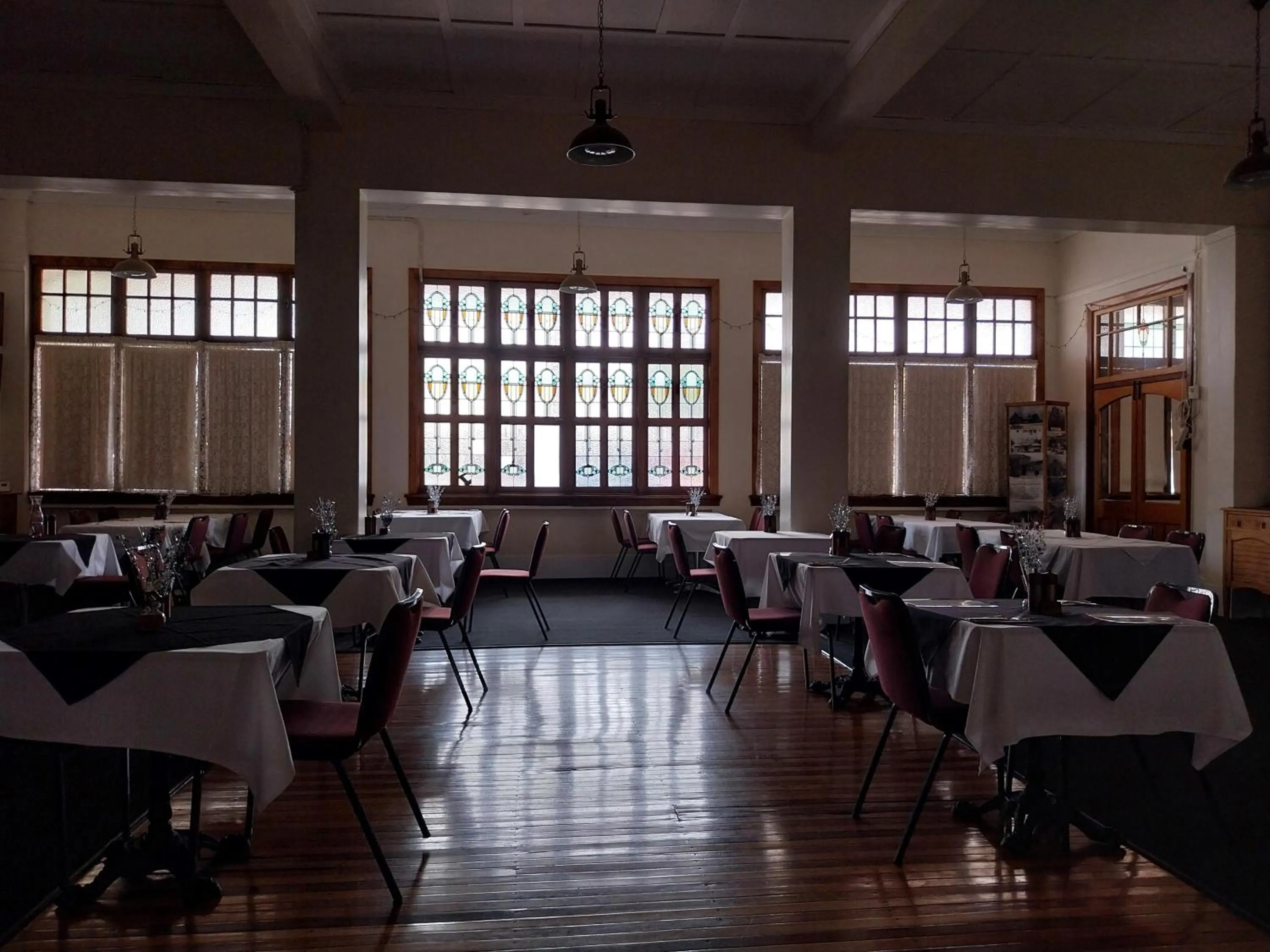 Restaurant/places to eat in Hotel Corones