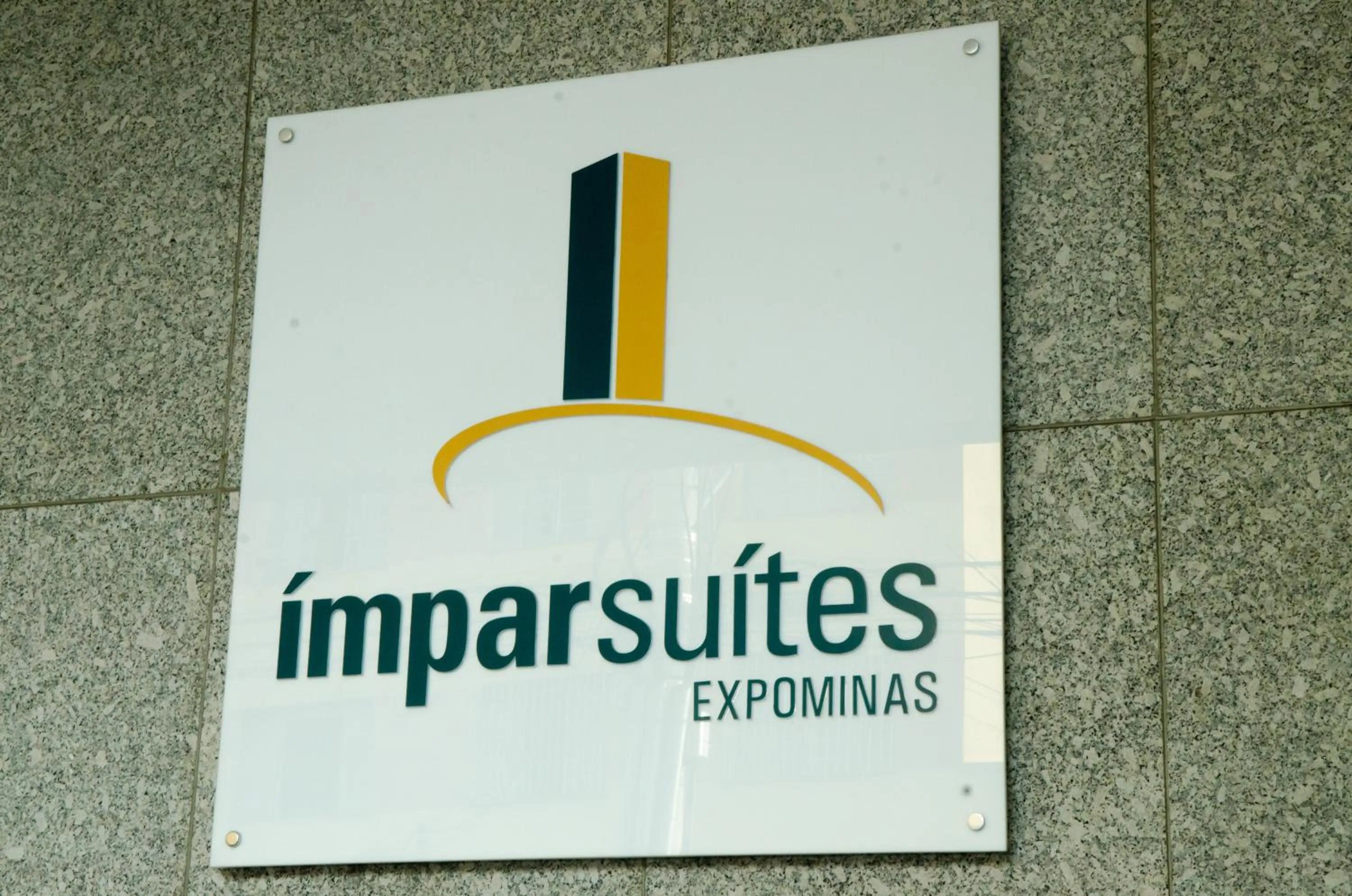 Property logo or sign in Ímpar Suítes Expominas