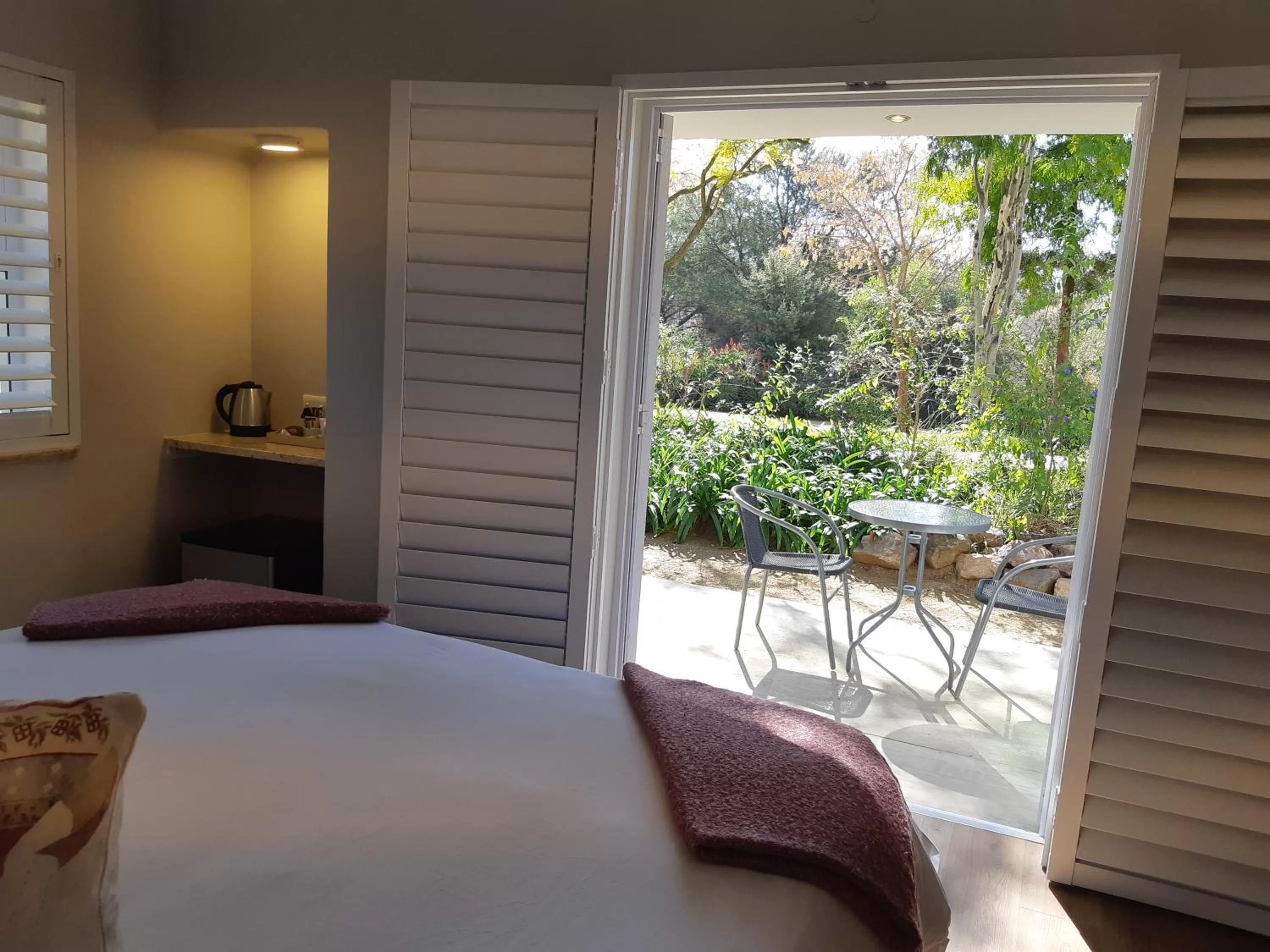 Balcony/Terrace, Bed in Amberhall Guesthouse