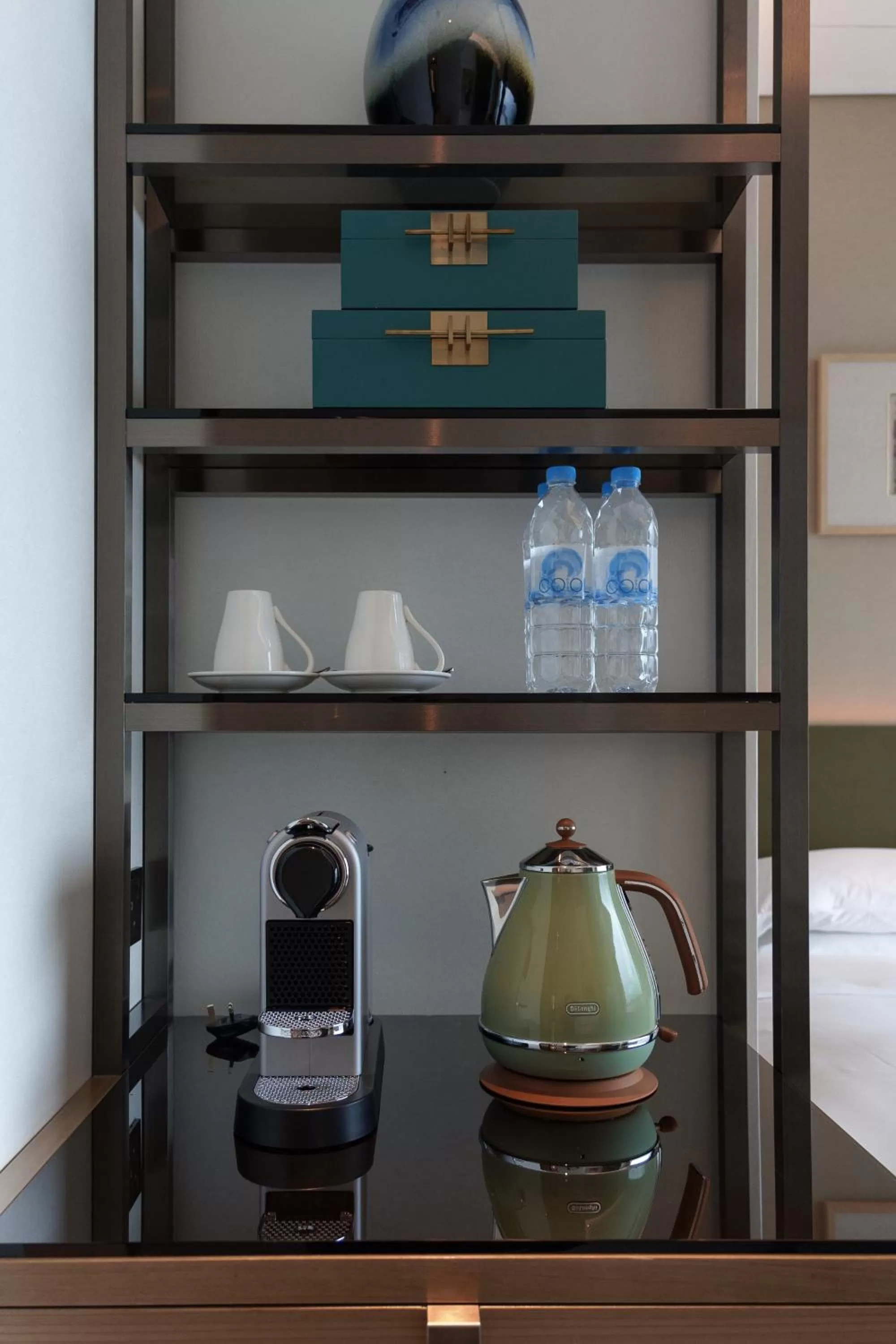Coffee/tea facilities in Sheraton Hong Kong Tung Chung Hotel