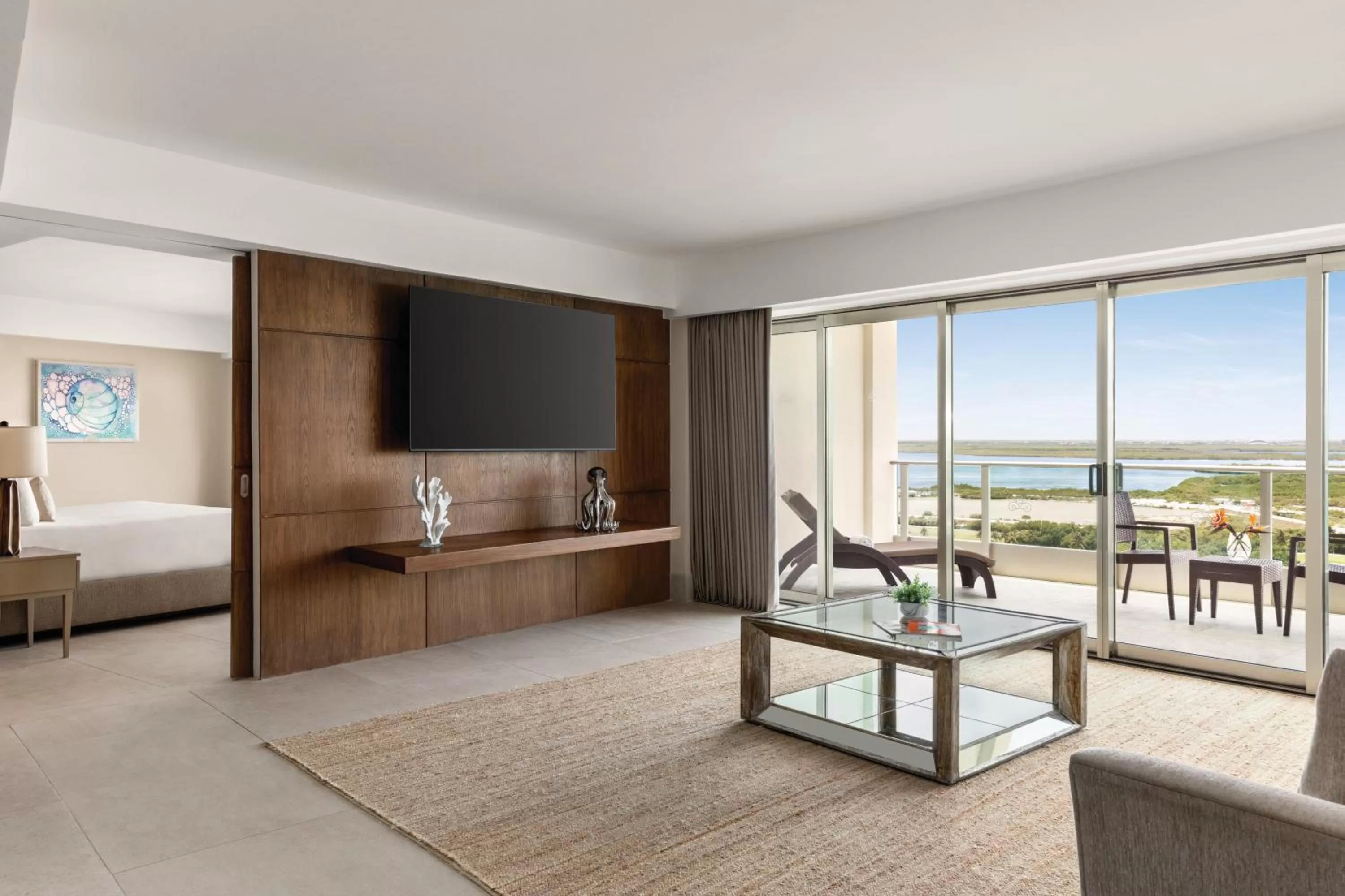 TV and multimedia in Seadust Cancun Family Resort - All Inclusive