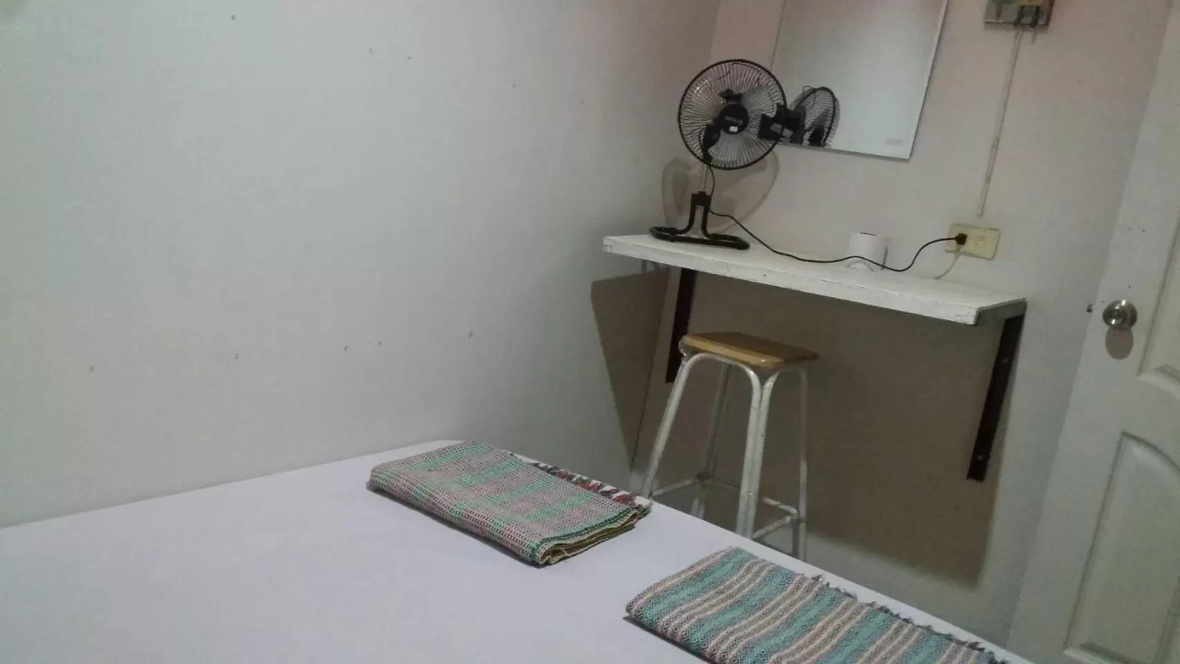 Bed in Adchara Mansion