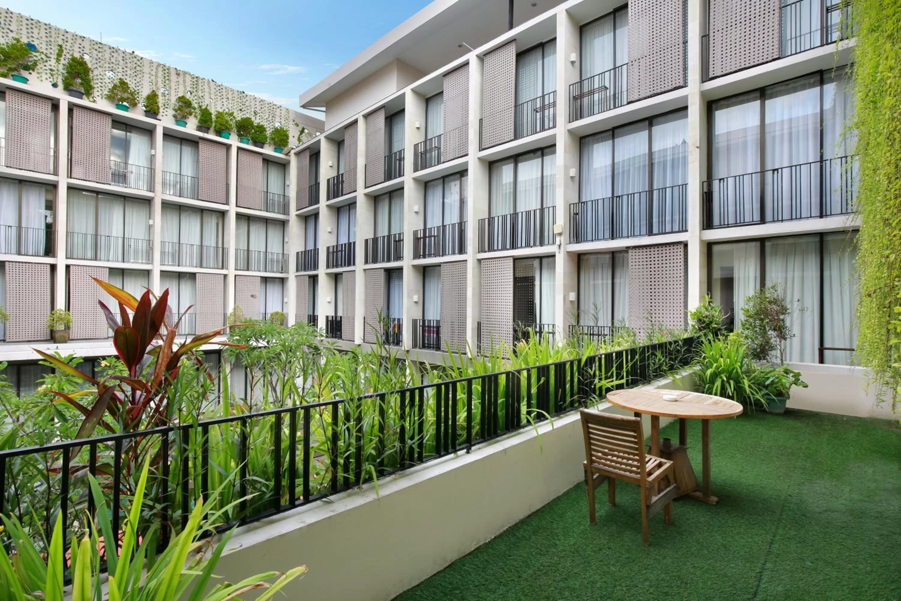 Garden in Hotel Terrace at Kuta