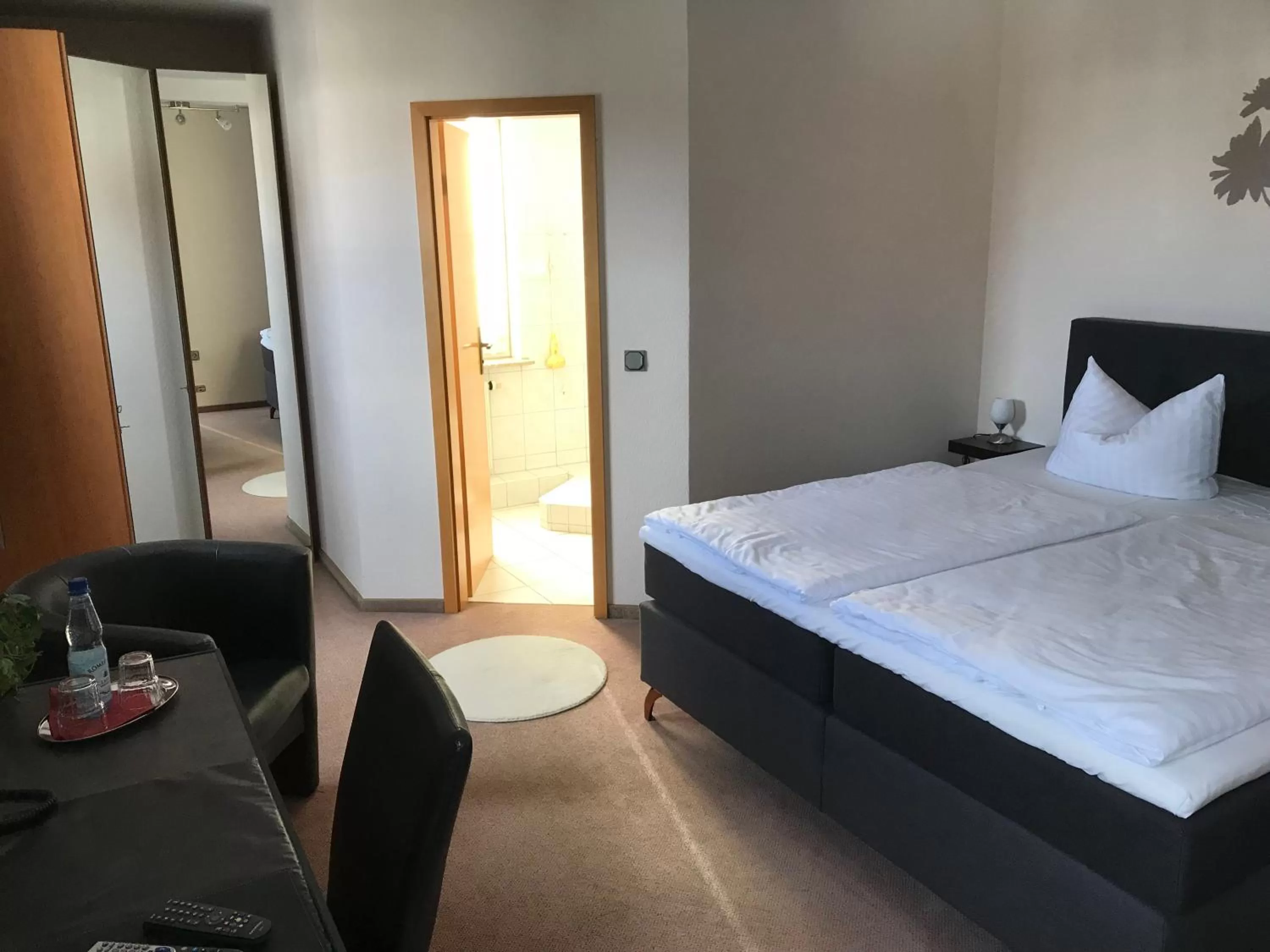 Photo of the whole room, Bed in Hotel am Maibaum