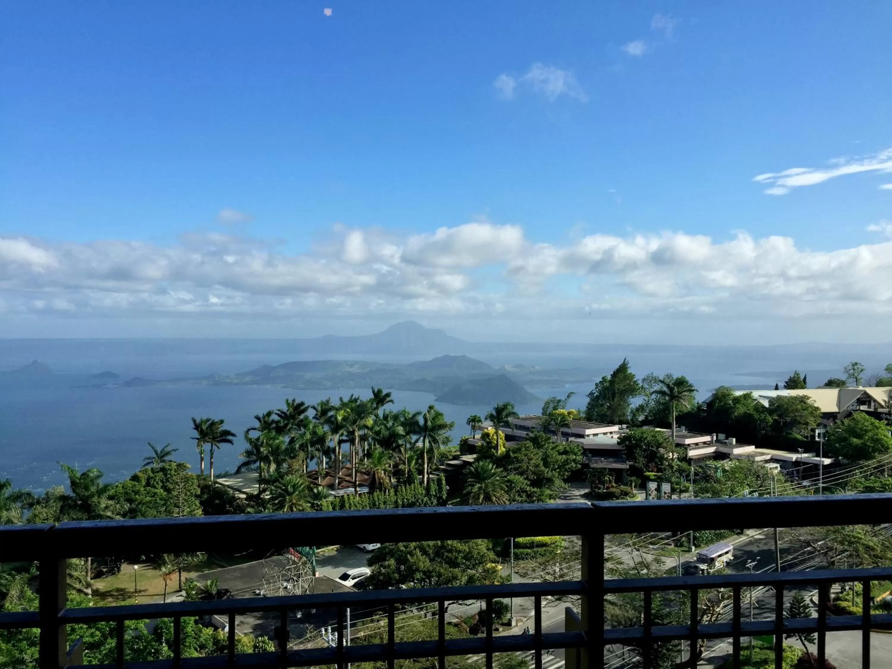 Lake view in Summit Ridge Tagaytay - Newly Renovated