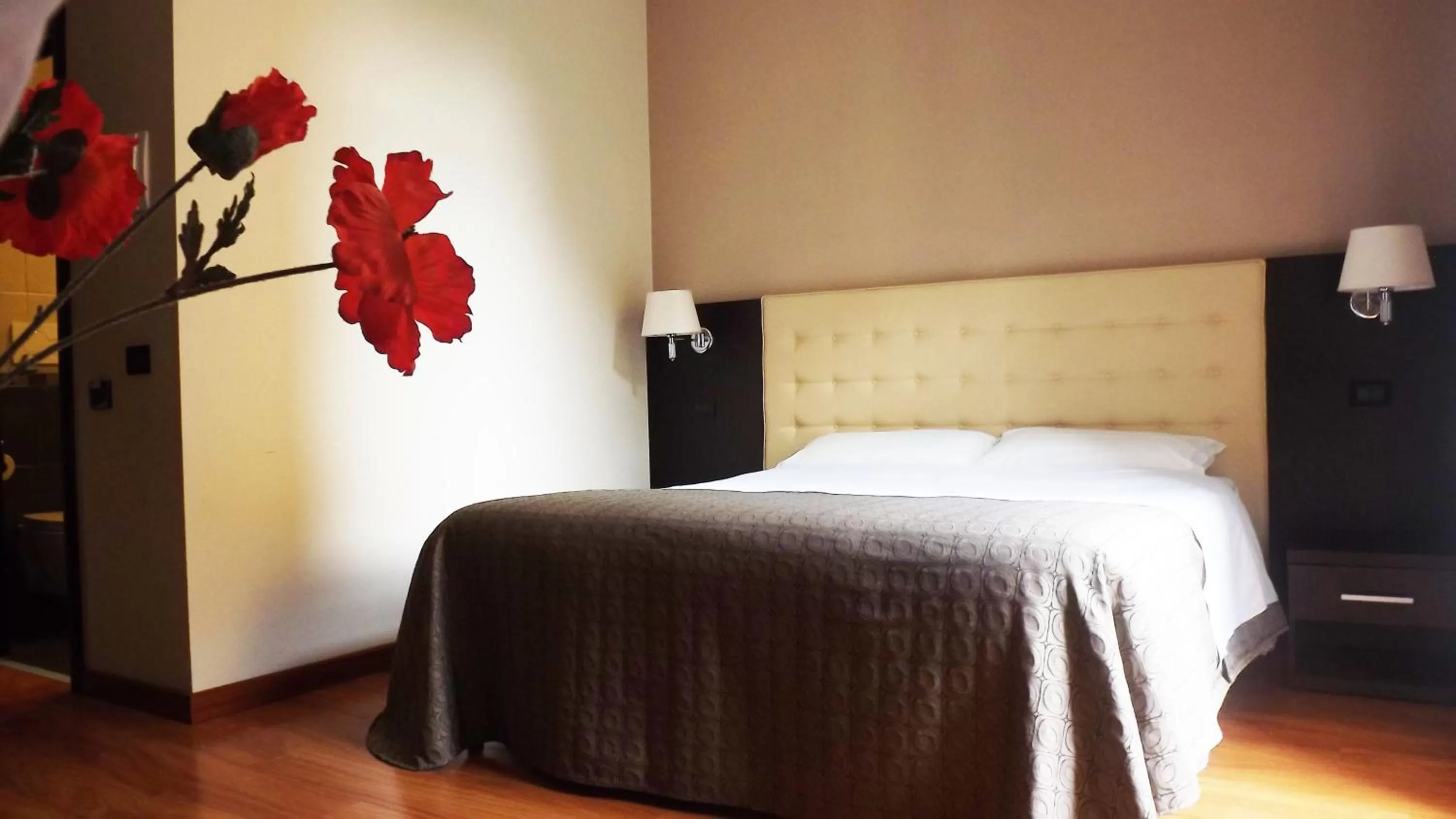 Bed in Hotel Nautilus