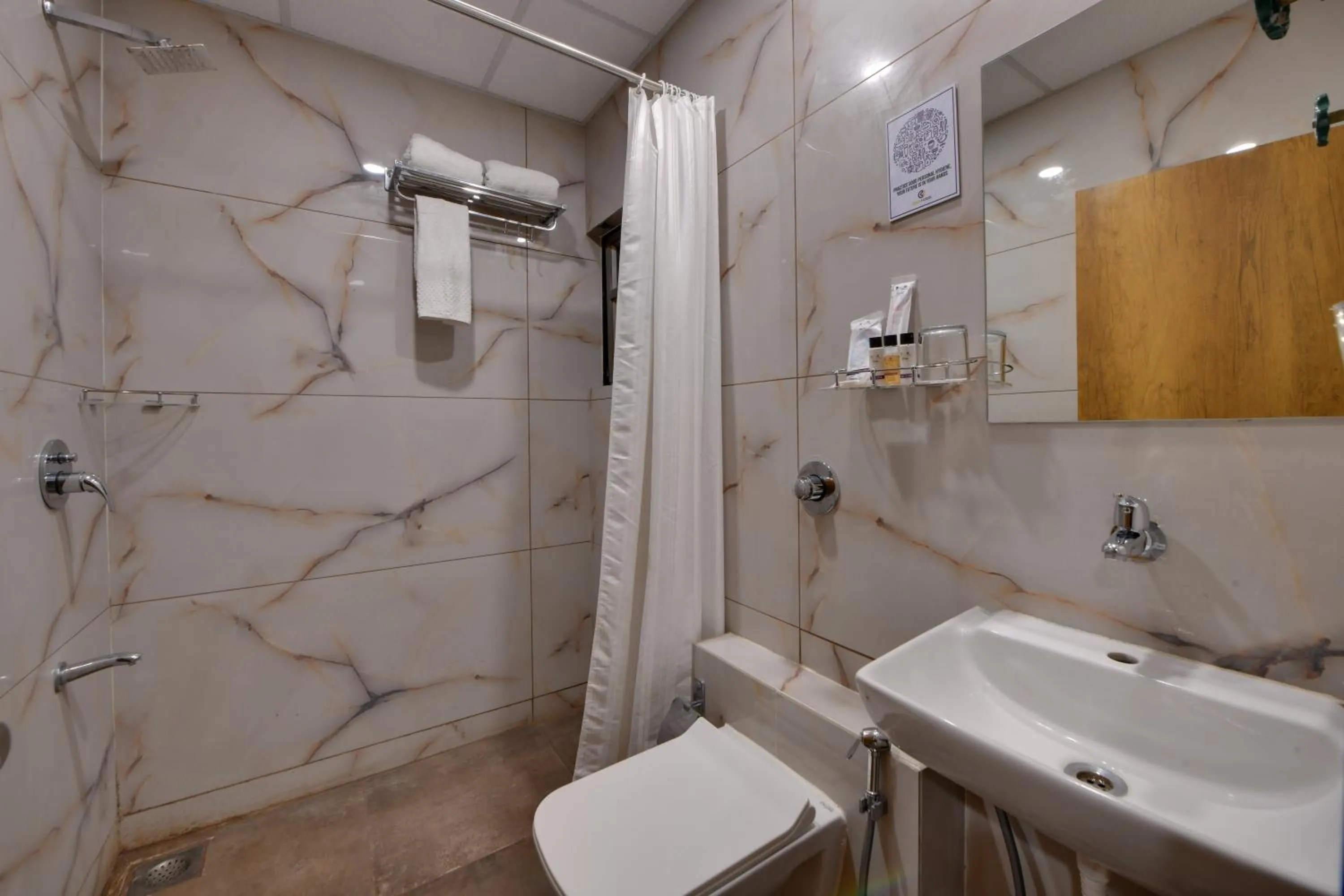 Click Hotel Tulsi Jamnagar 7 mins from Reliance Industrial Township