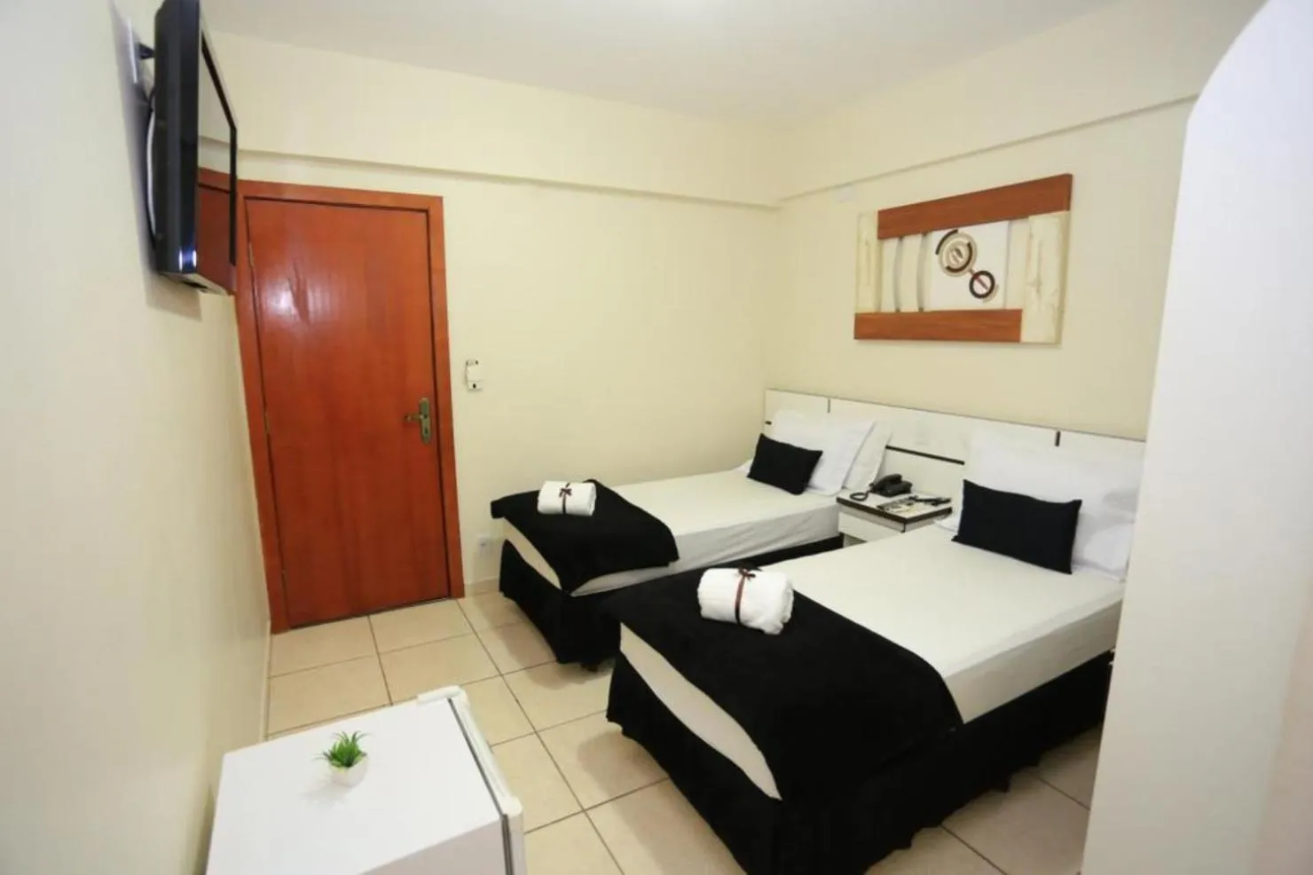 Standard Twin Room in Havana Palace Hotel II